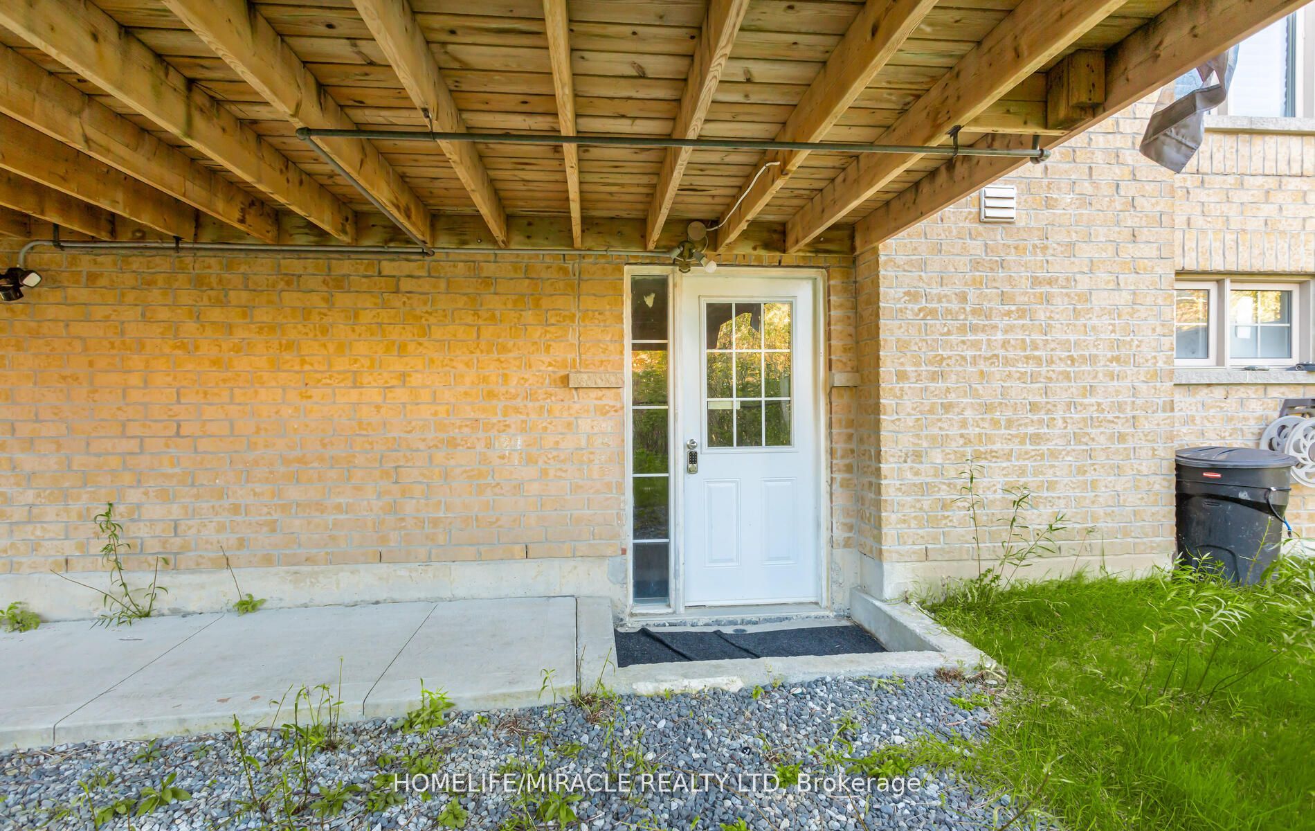 452 Nairn Circle