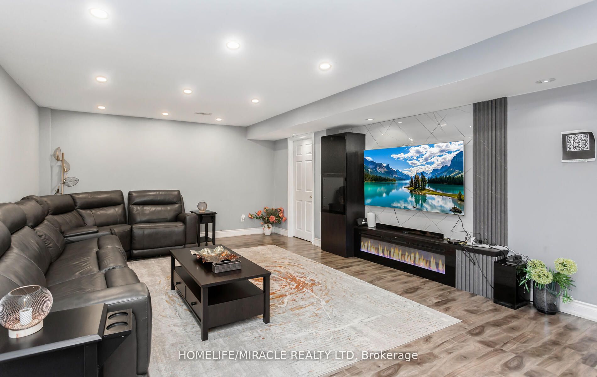 452 Nairn Circle
