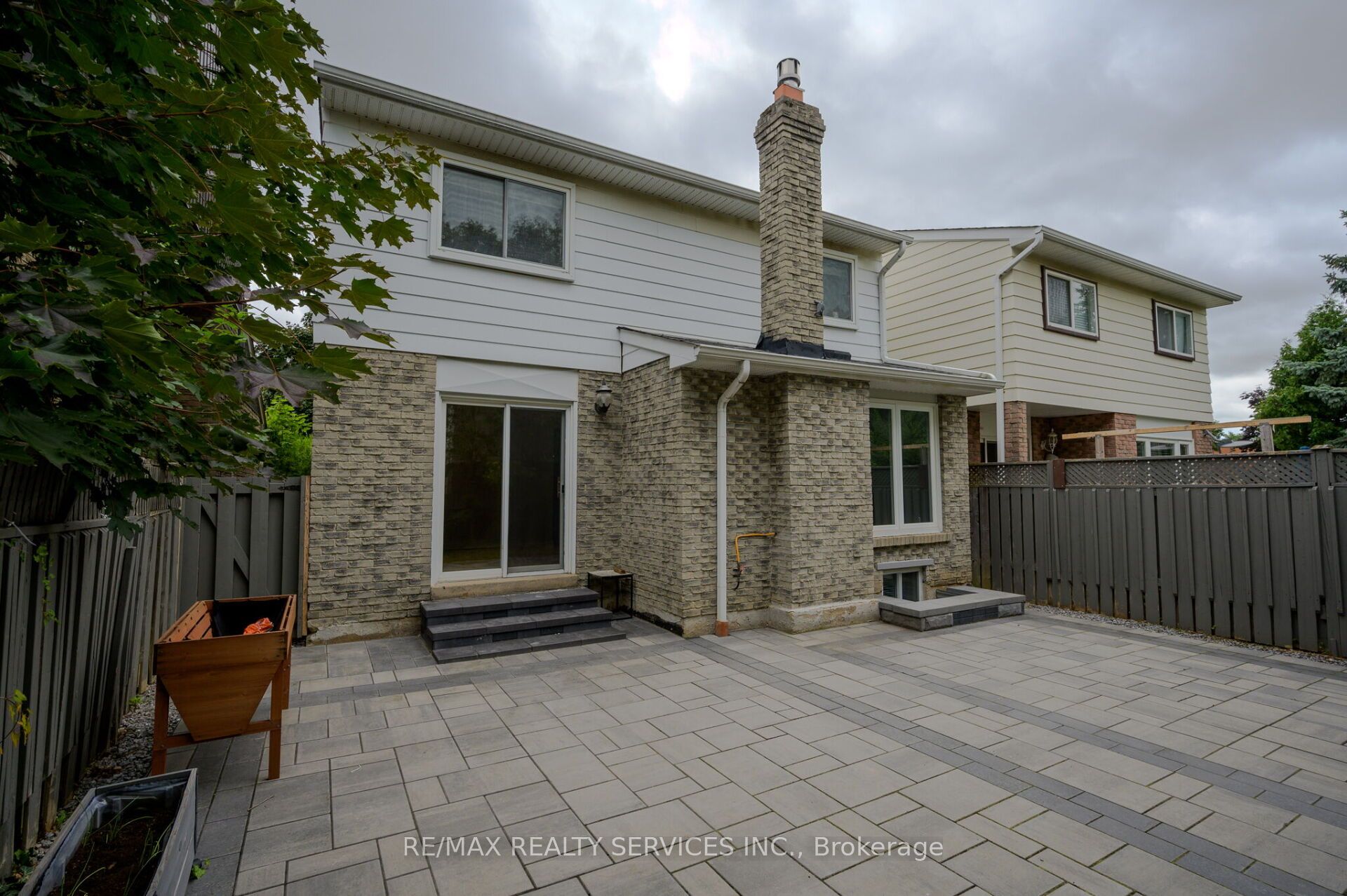 738 Briar Crescent