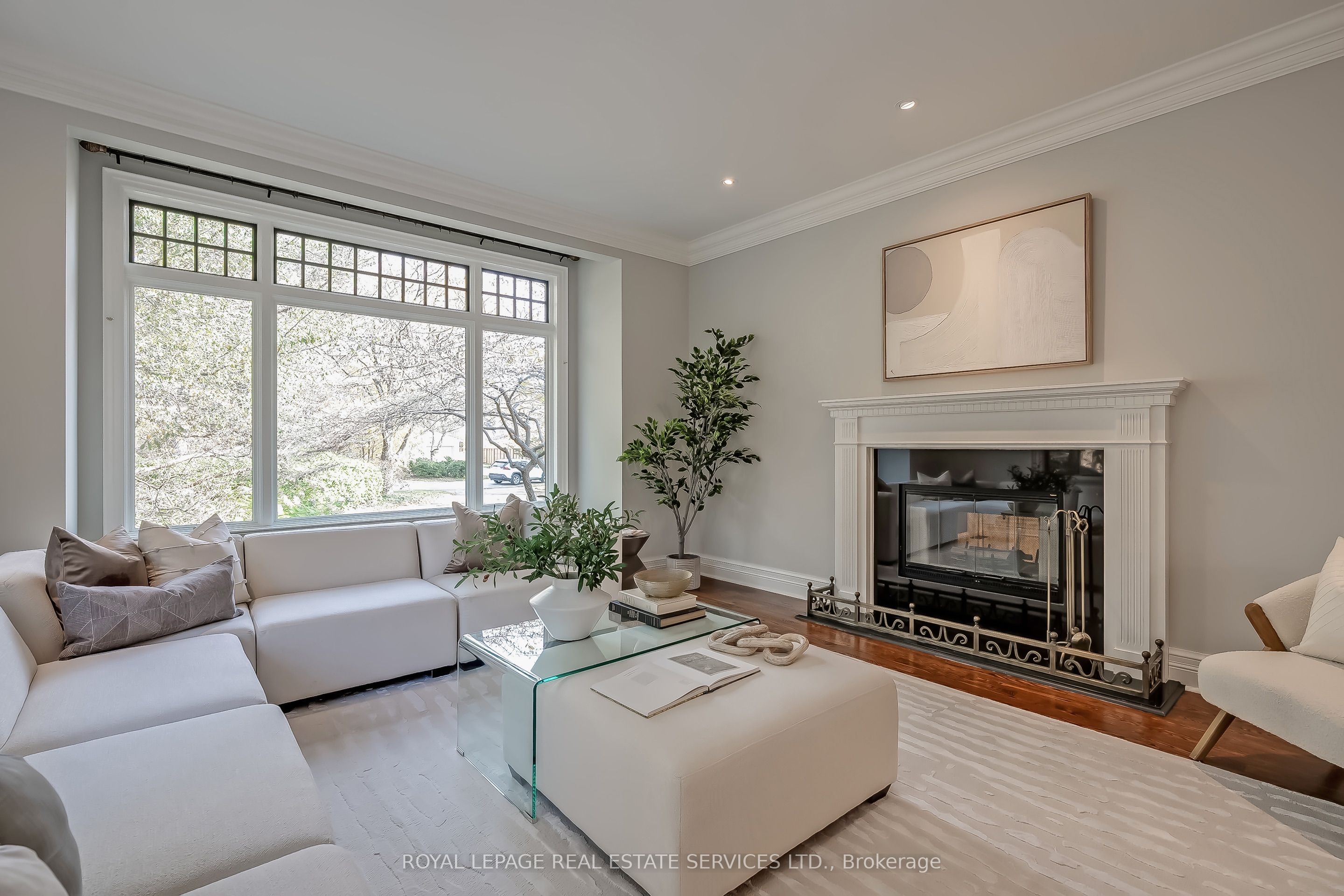 370 Poplar Drive