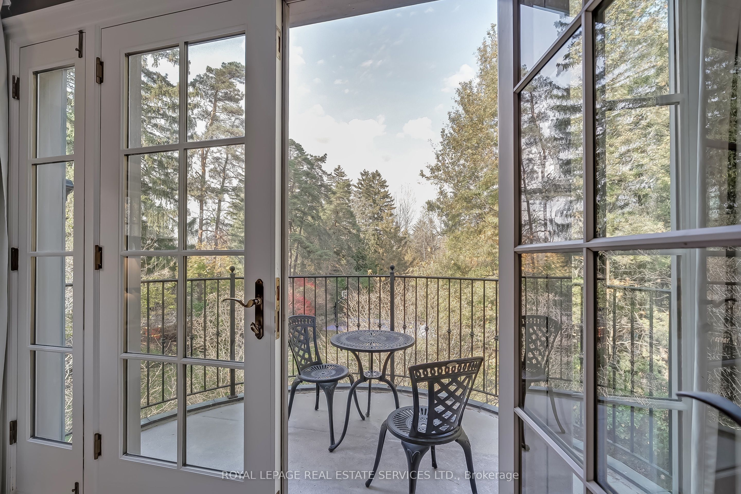 370 Poplar Drive