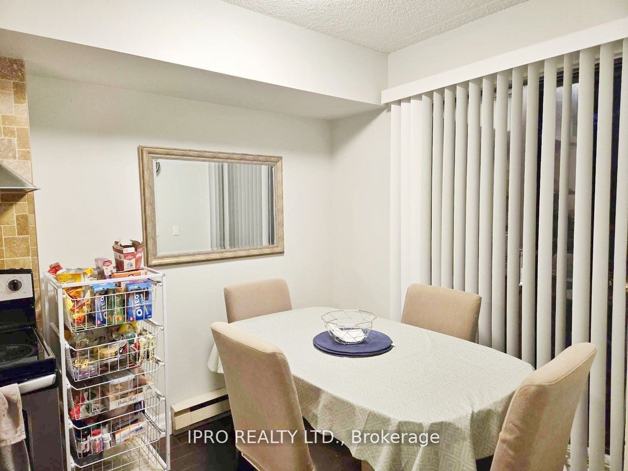 1000 Cedarglen Gate, #520