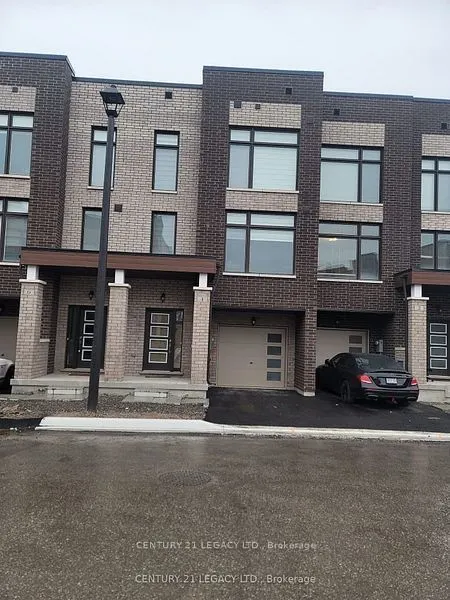 4 Queenpost Drive