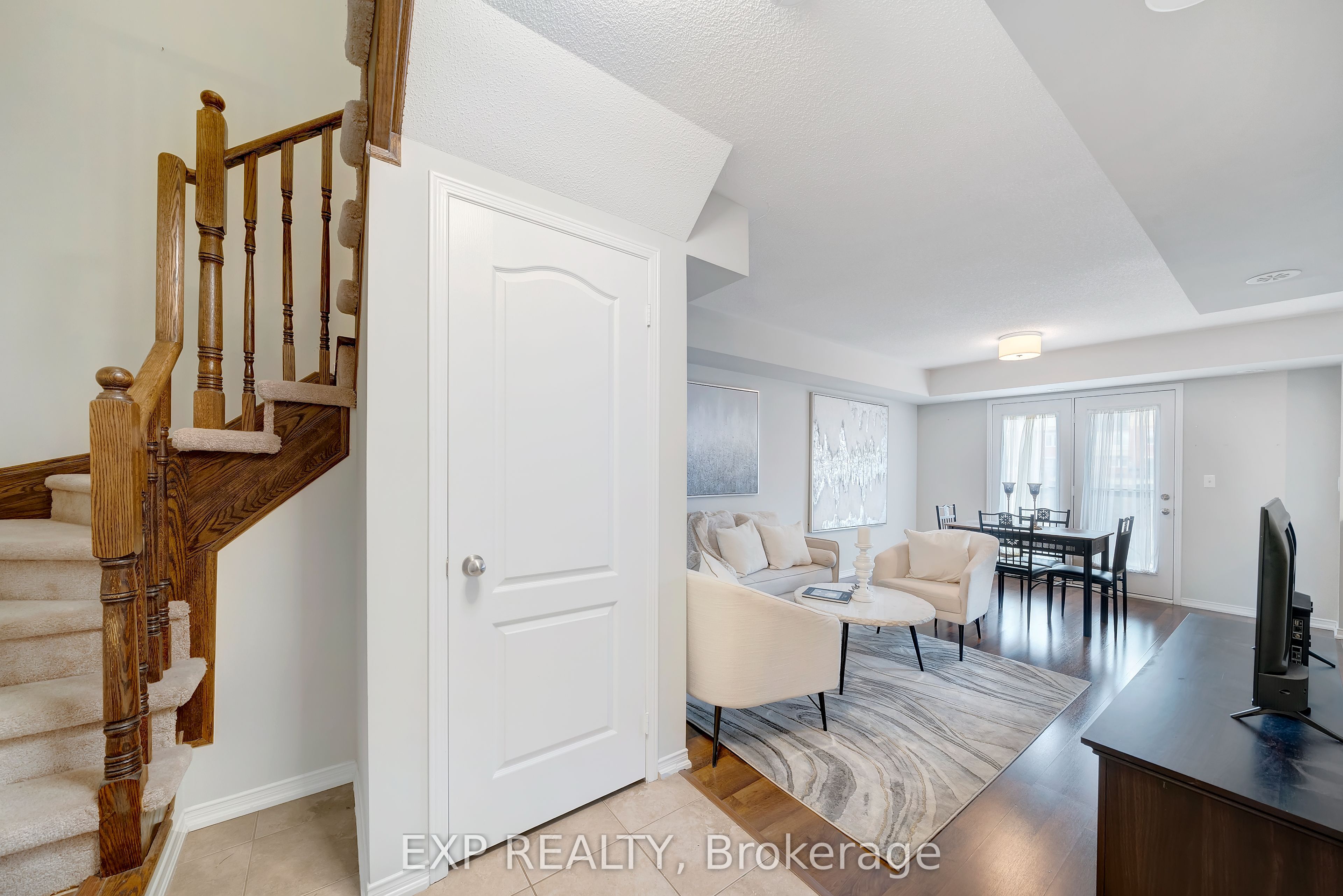 2480 Post Road #14