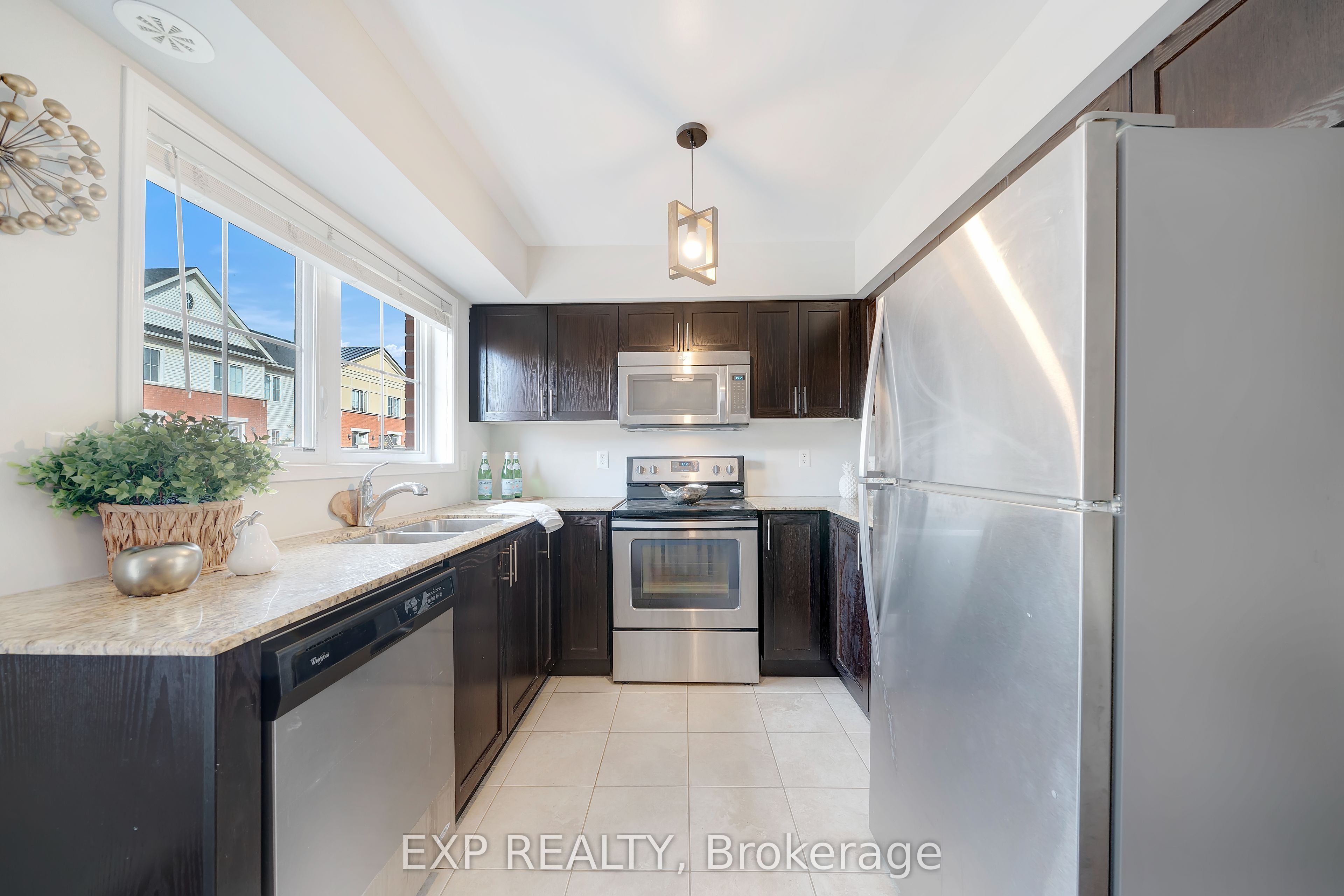 2480 Post Road #14