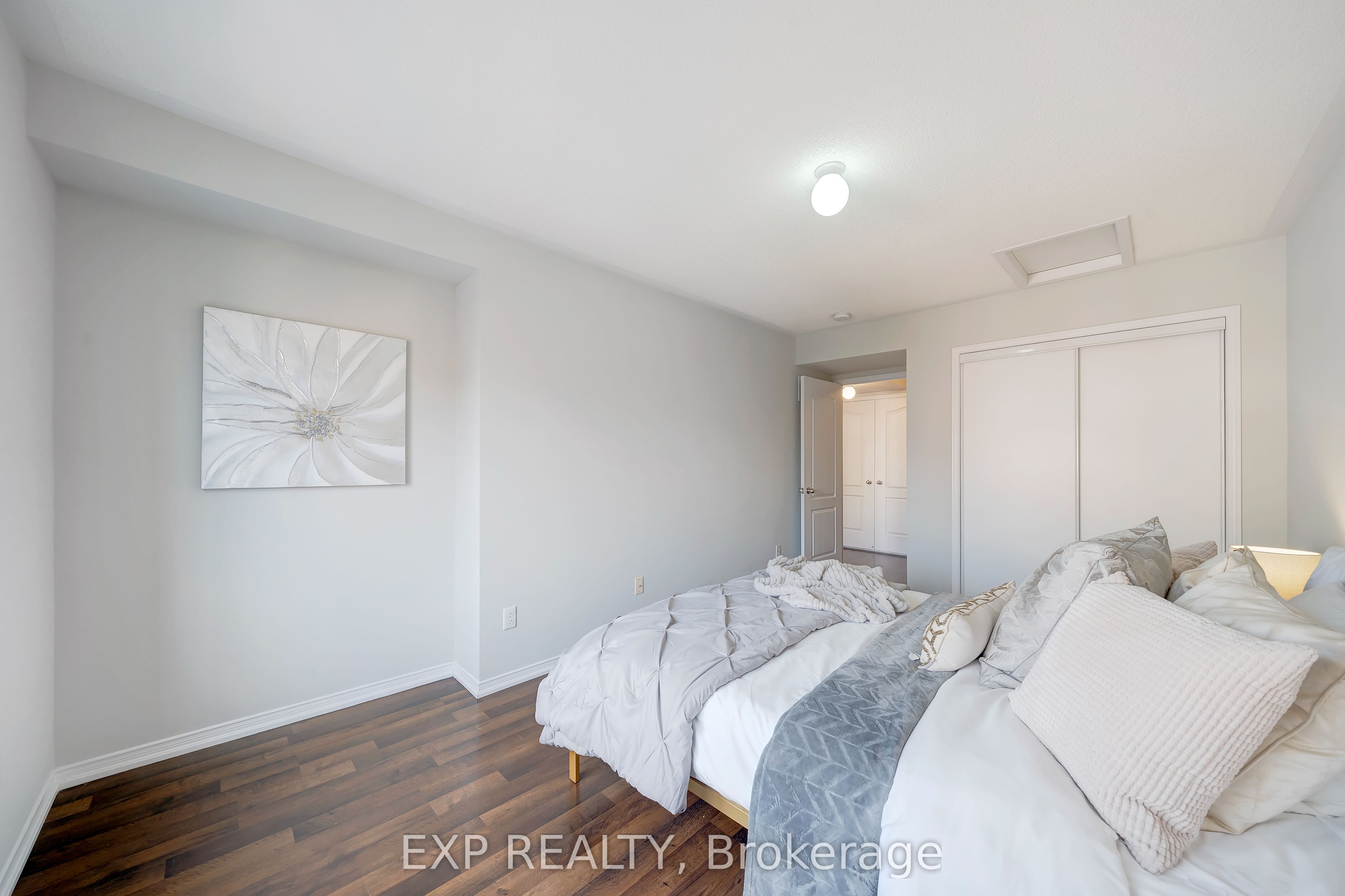 2480 Post Road #14