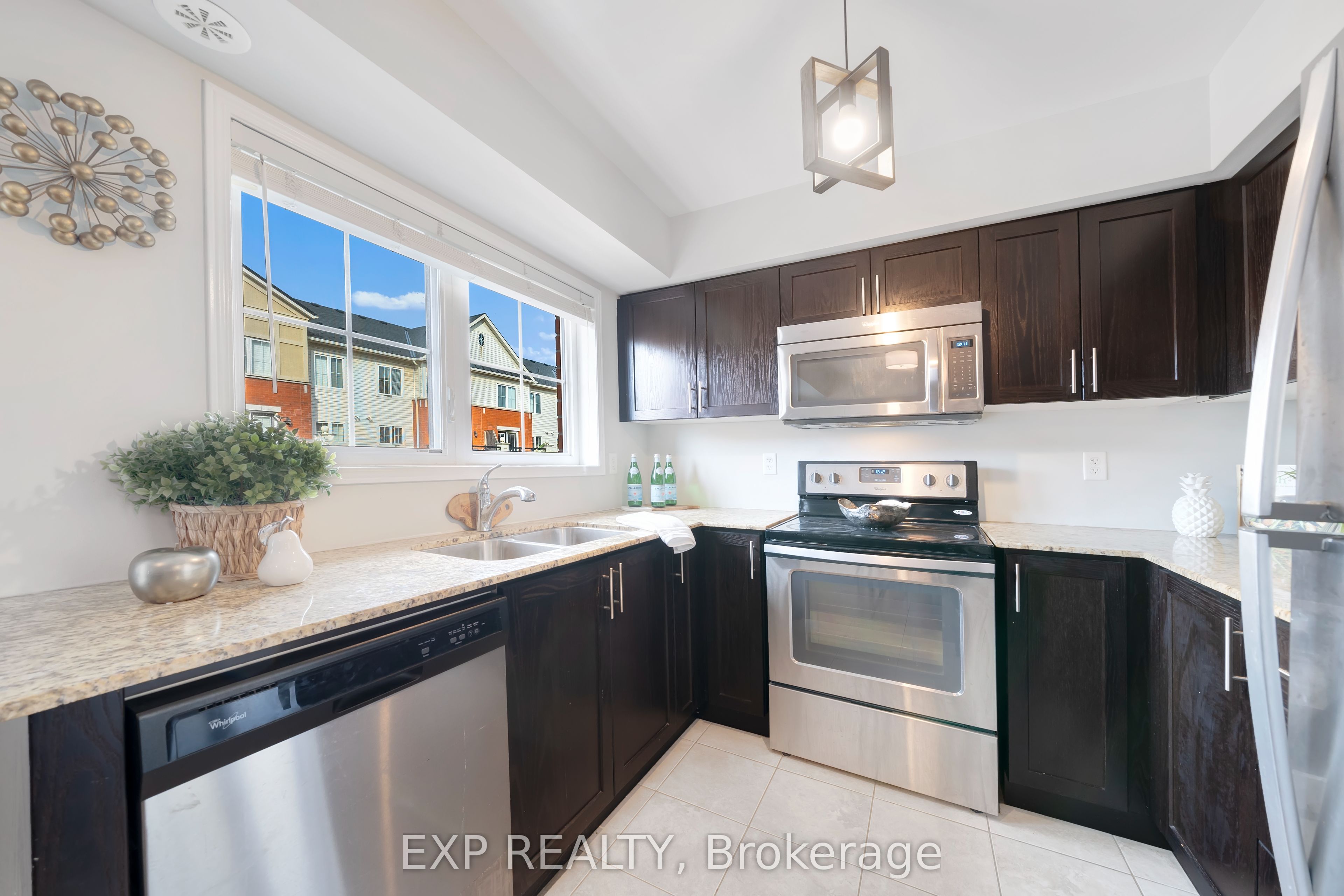 2480 Post Road #14