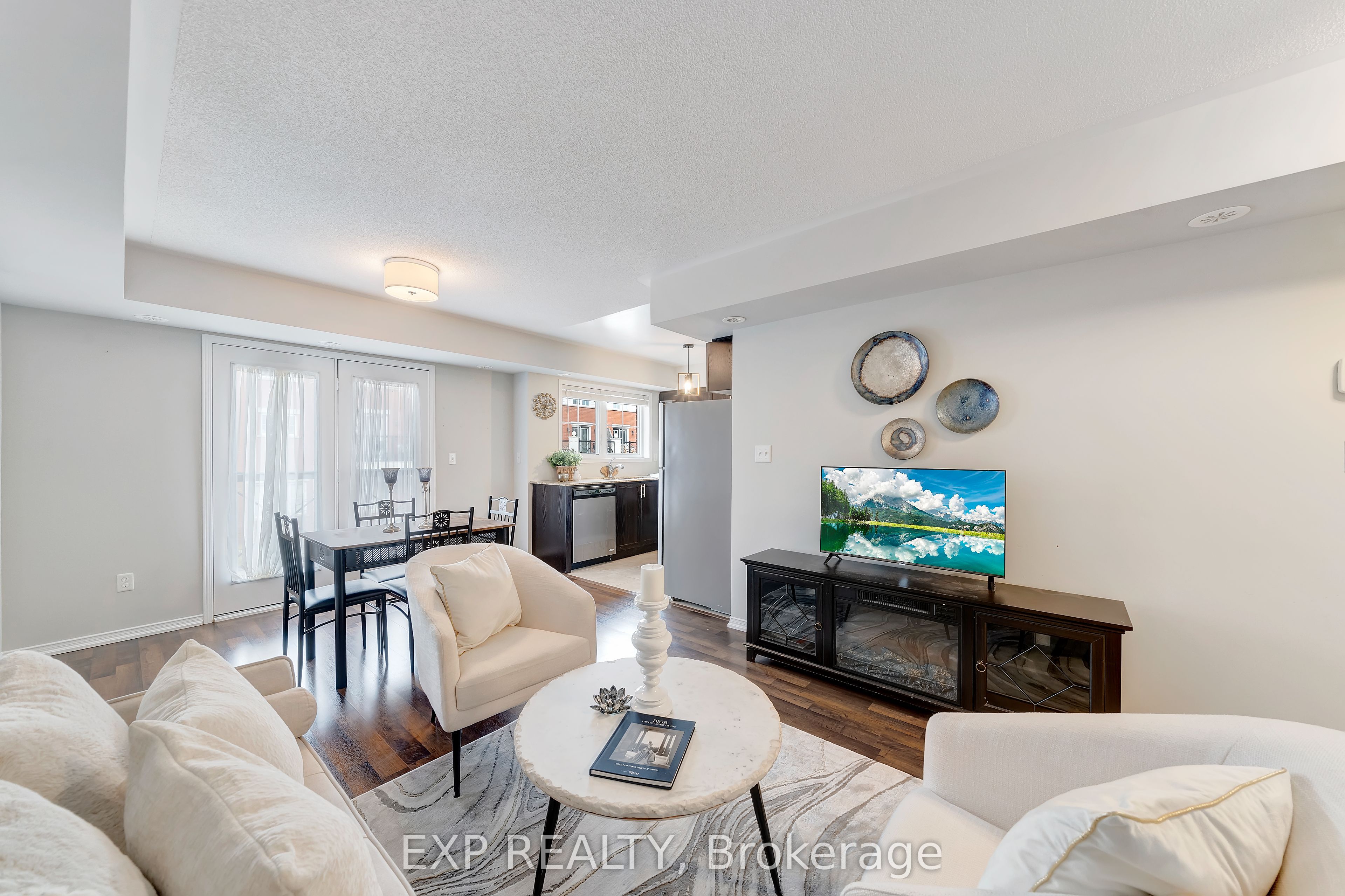 2480 Post Road #14