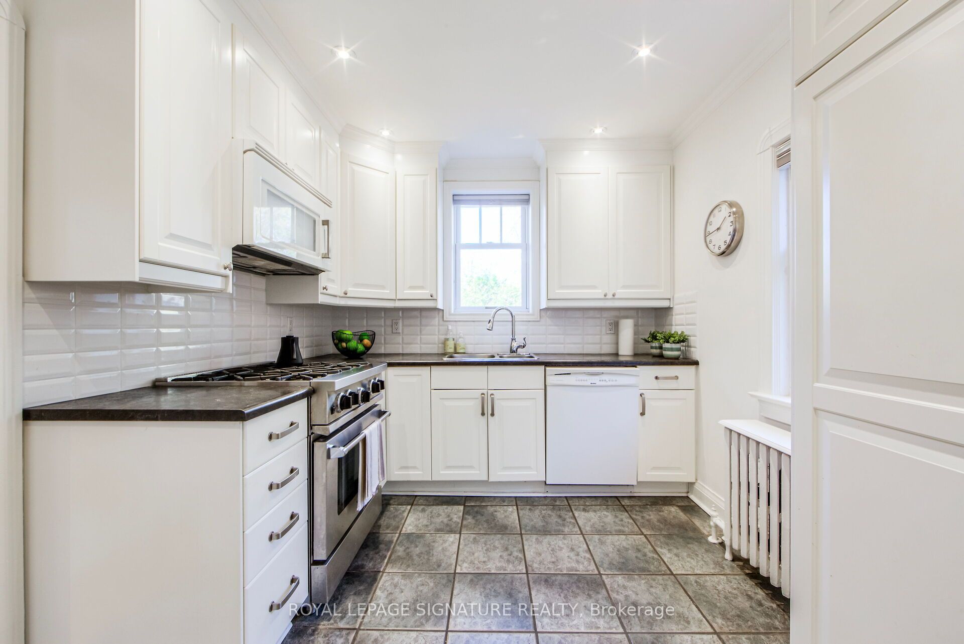 6 Jasmine Avenue