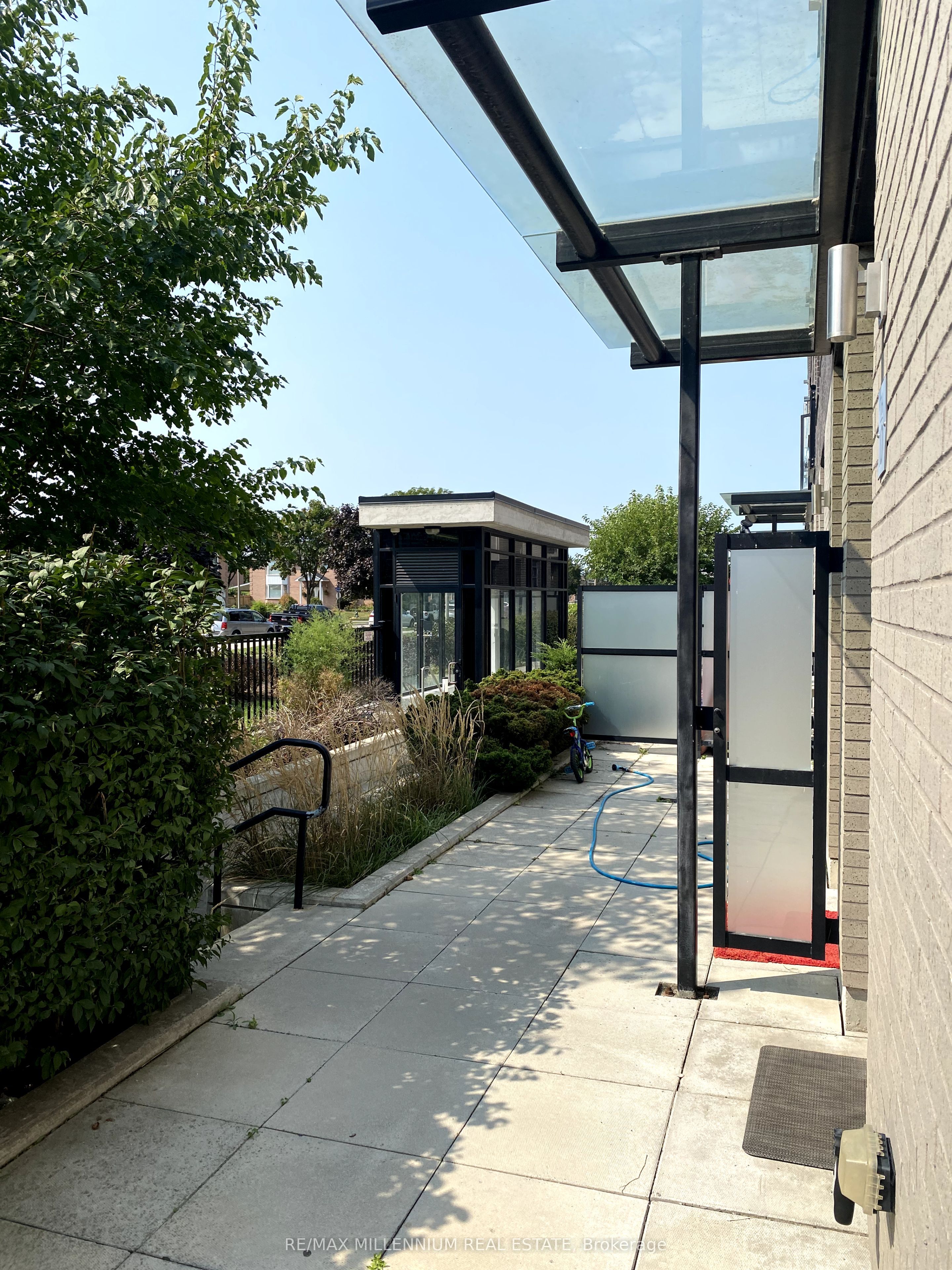 4020 Parkside Village Drive W, #10