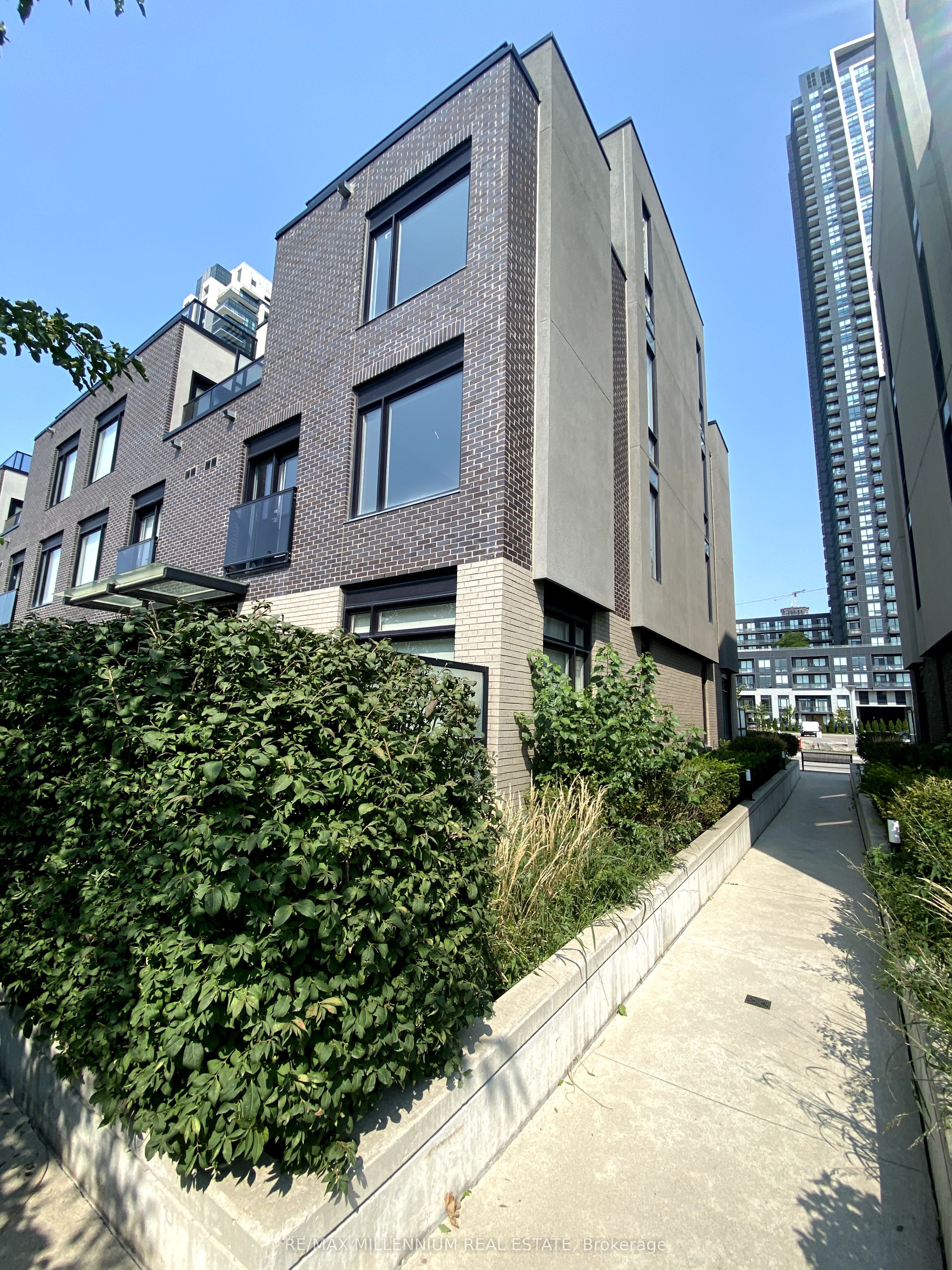 4020 Parkside Village Drive W, #10
