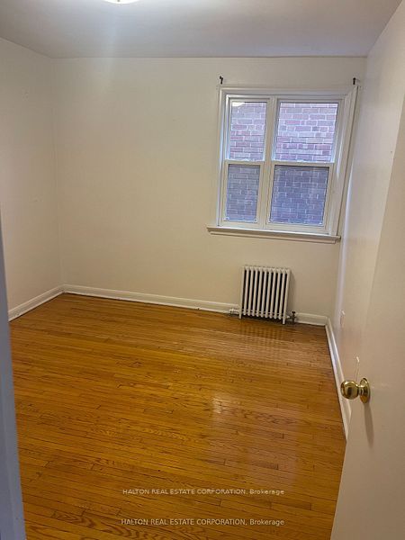 138 Portland Street, #4
