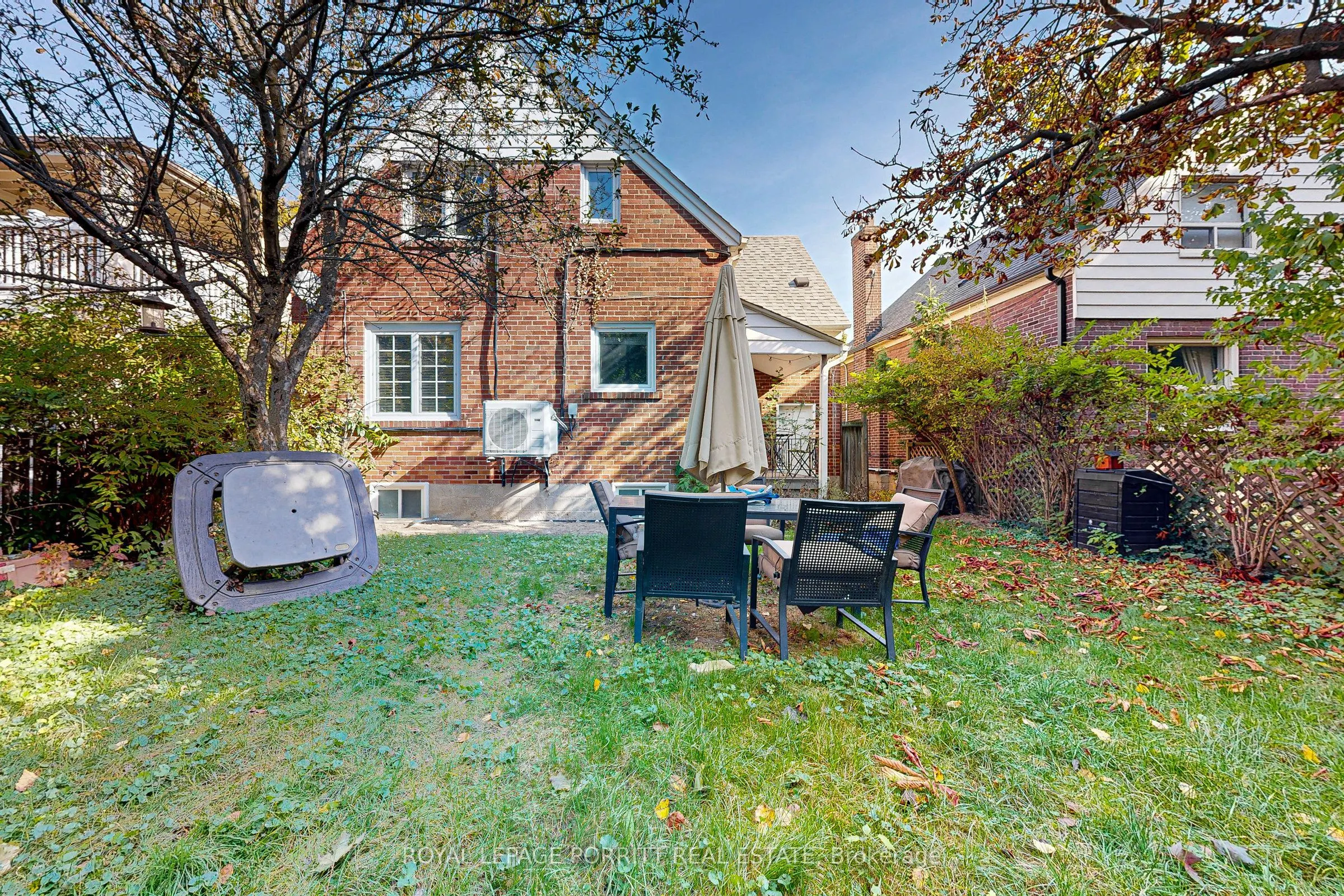 110 Prince Edward Drive S