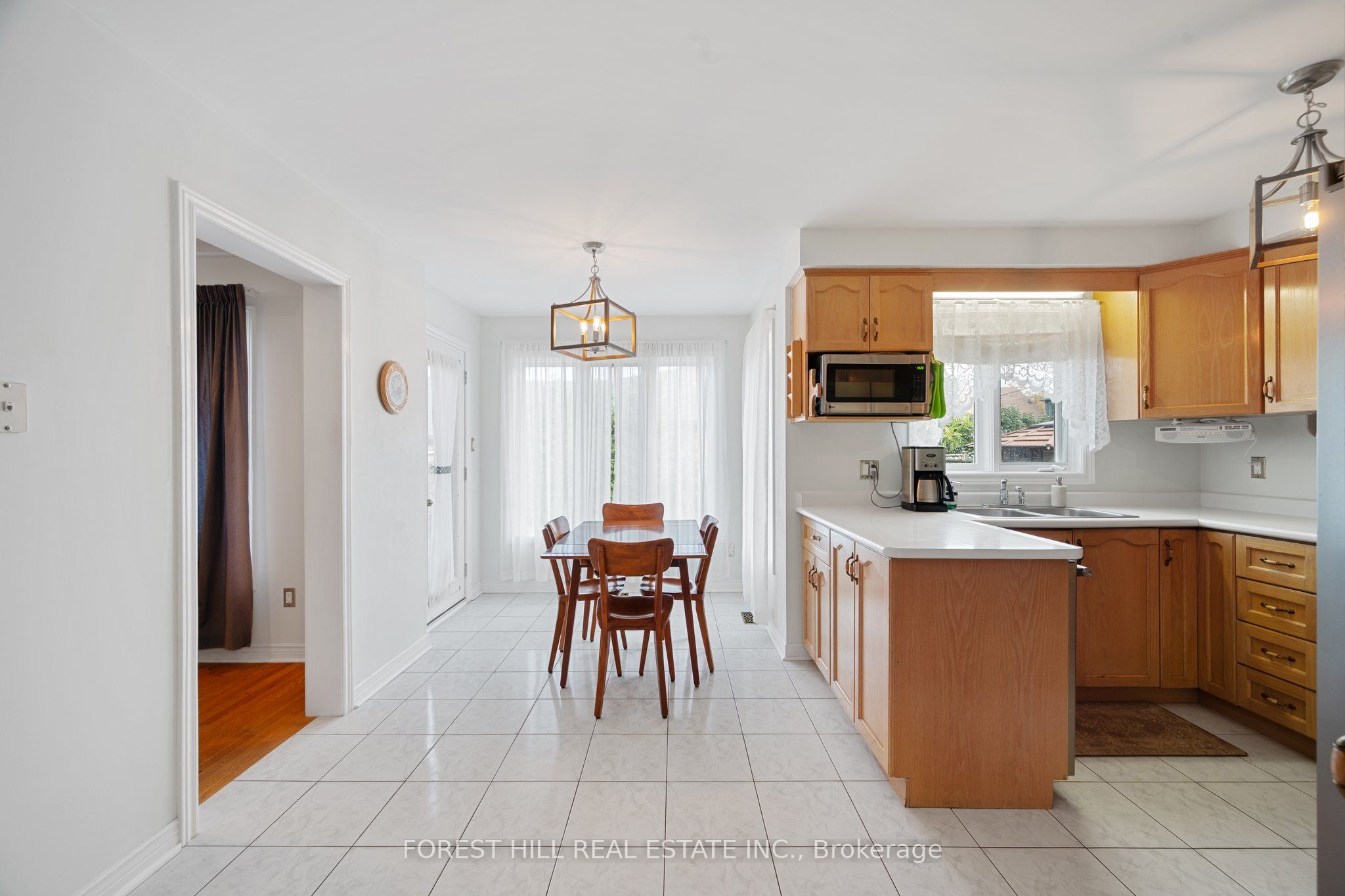 44 Jellicoe Avenue