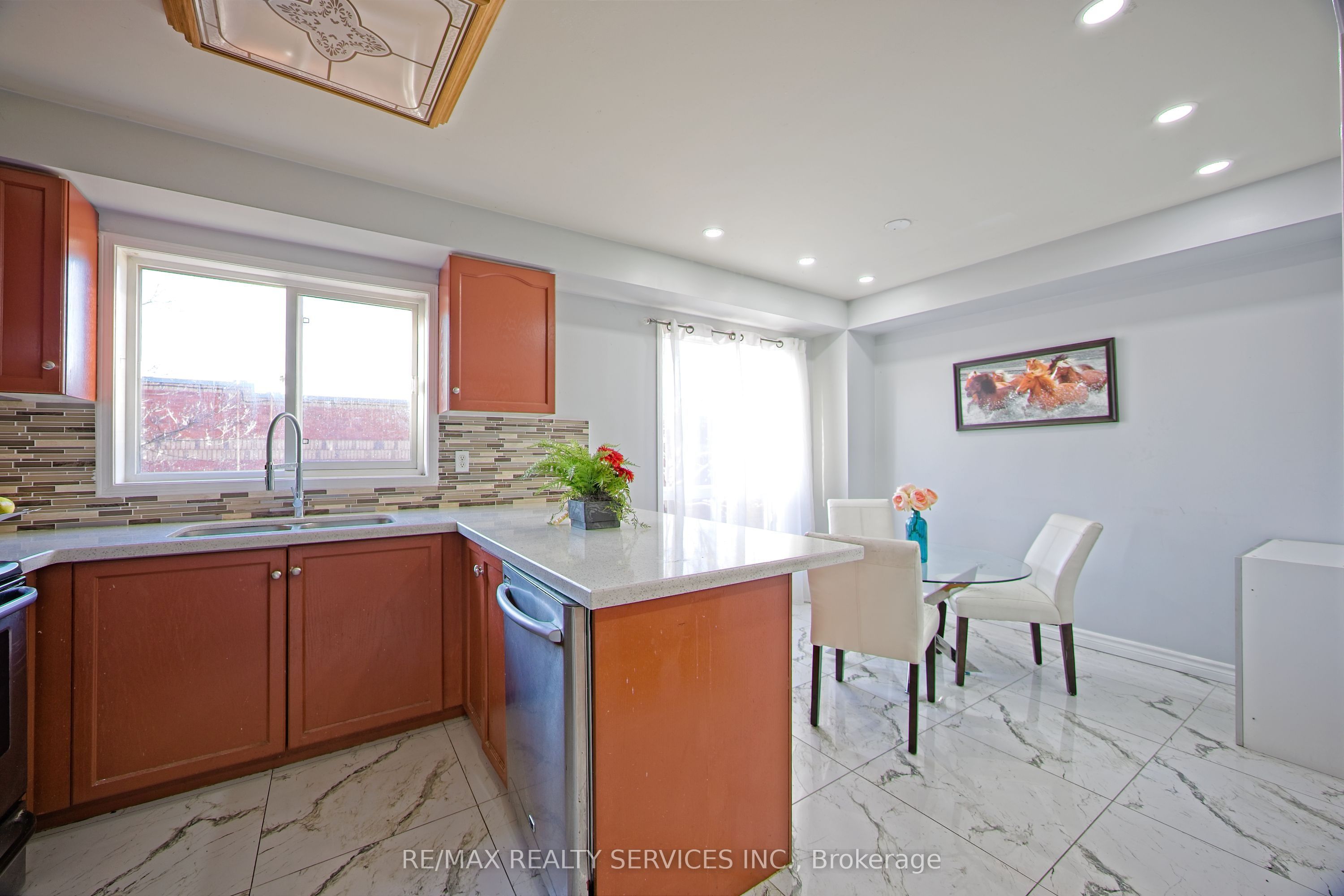 170 Havelock Drive, #21