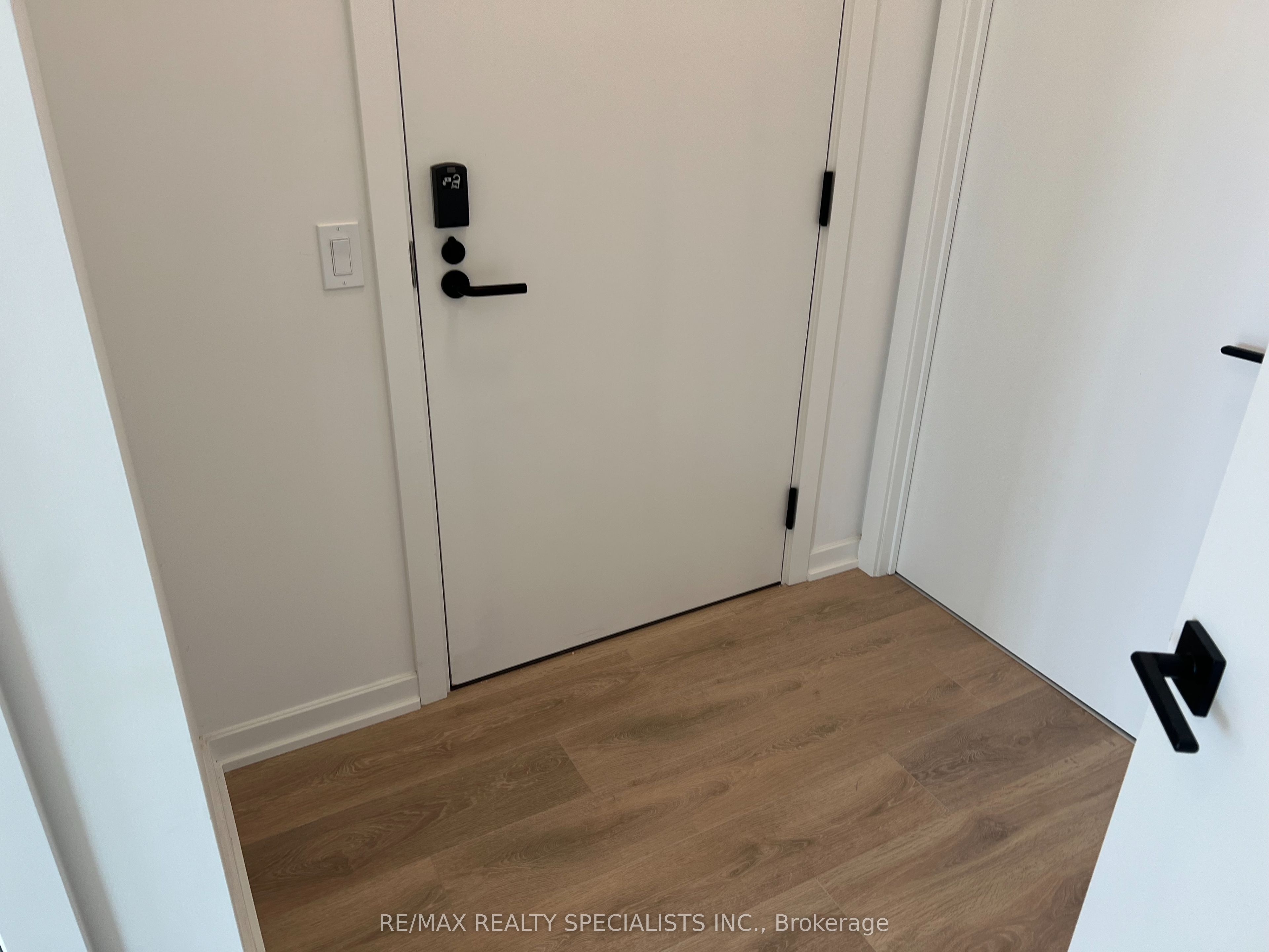 1285 Dupont Street, #703