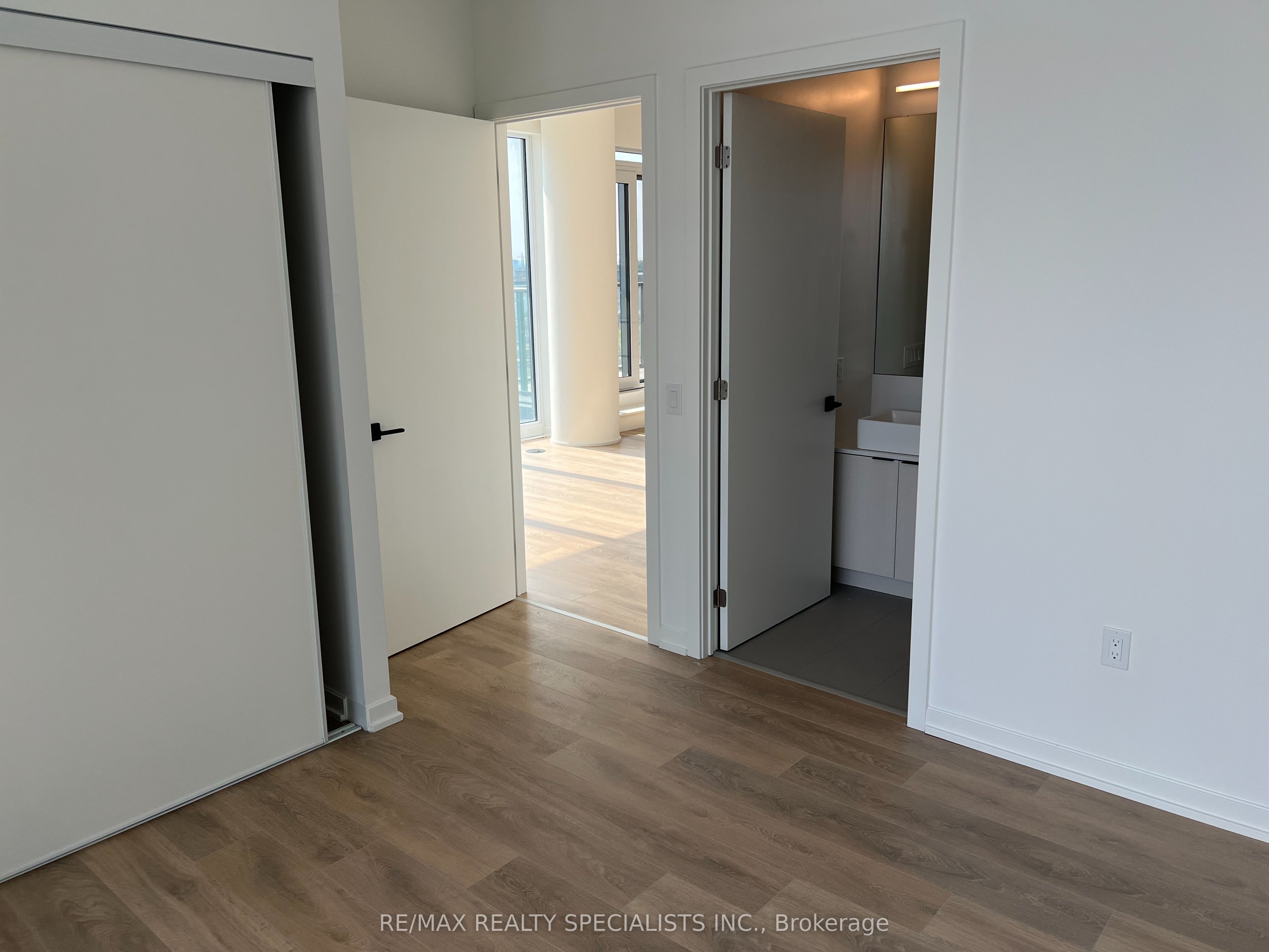 1285 Dupont Street, #703