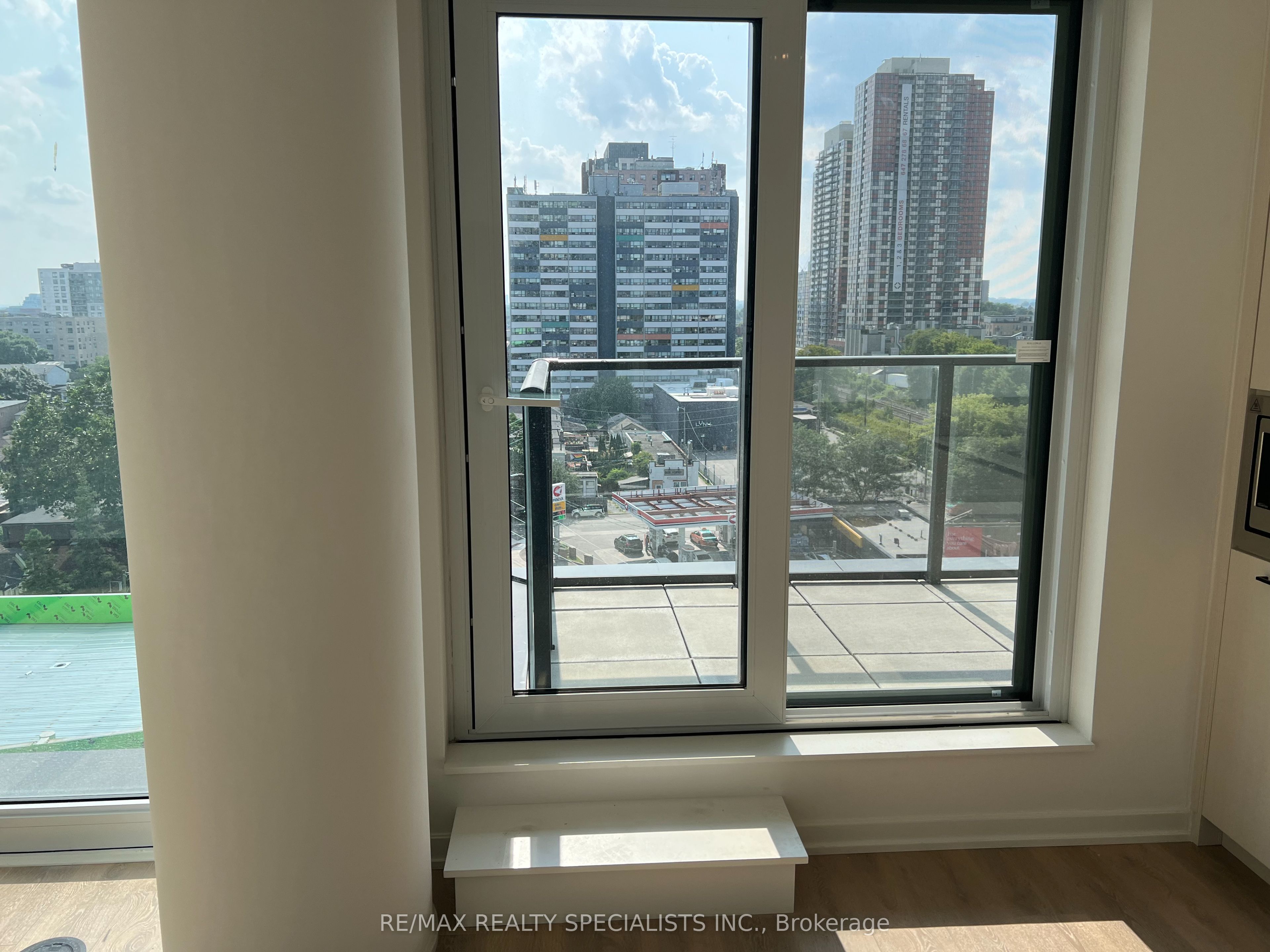 1285 Dupont Street, #703