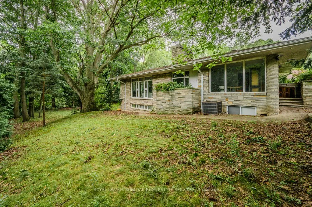 3 Edgehill Road