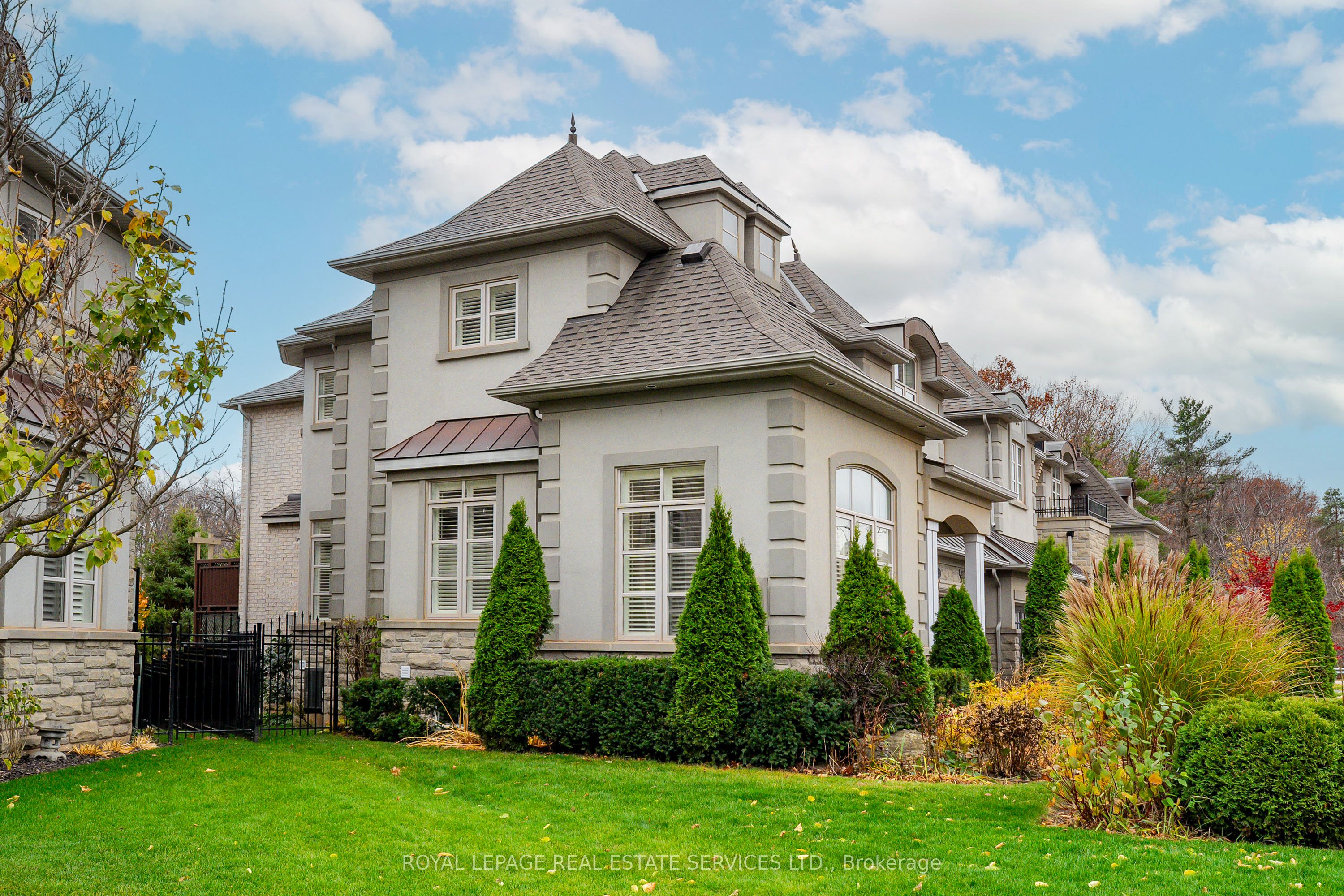 3168 Watercliffe Court