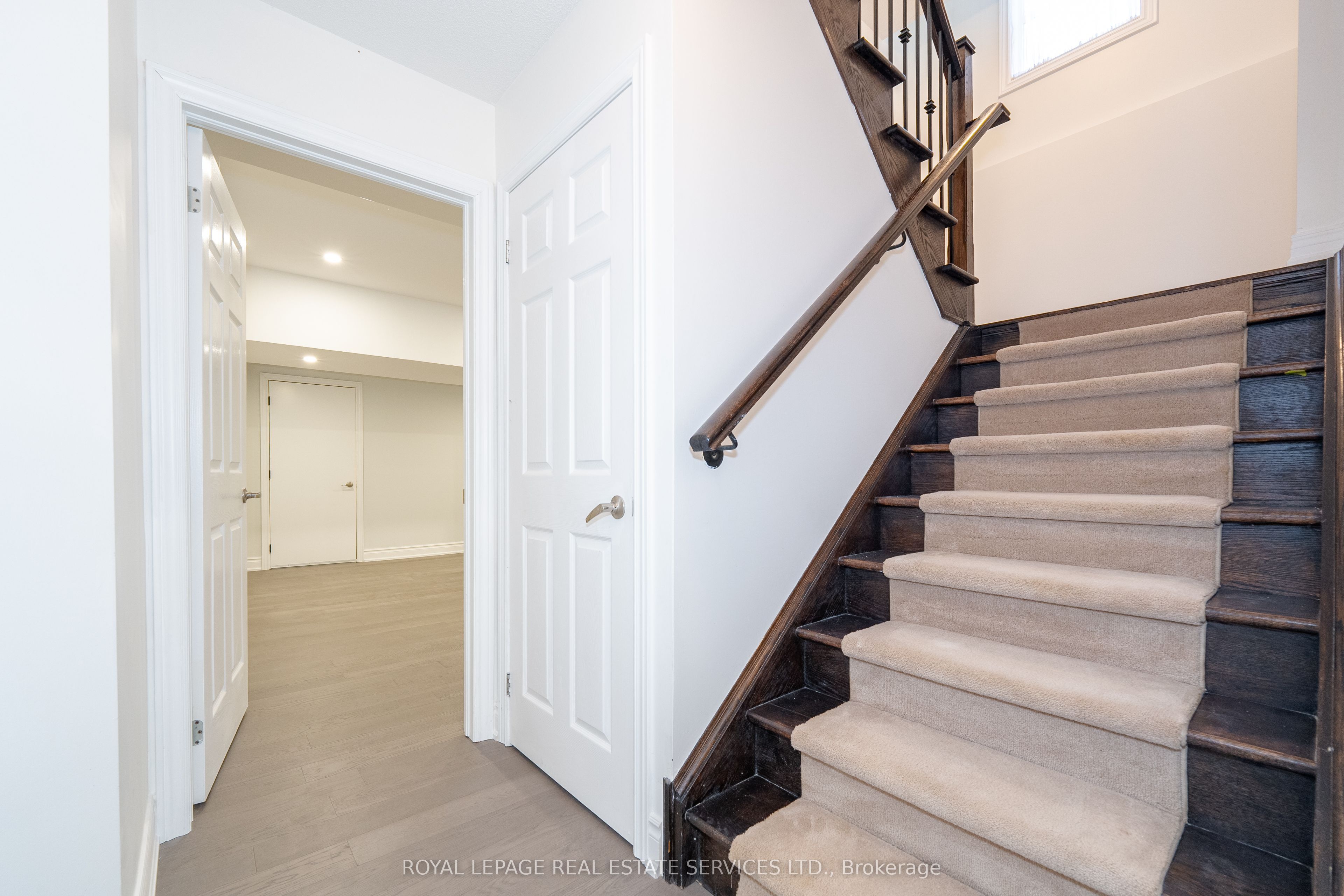 3168 Watercliffe Court