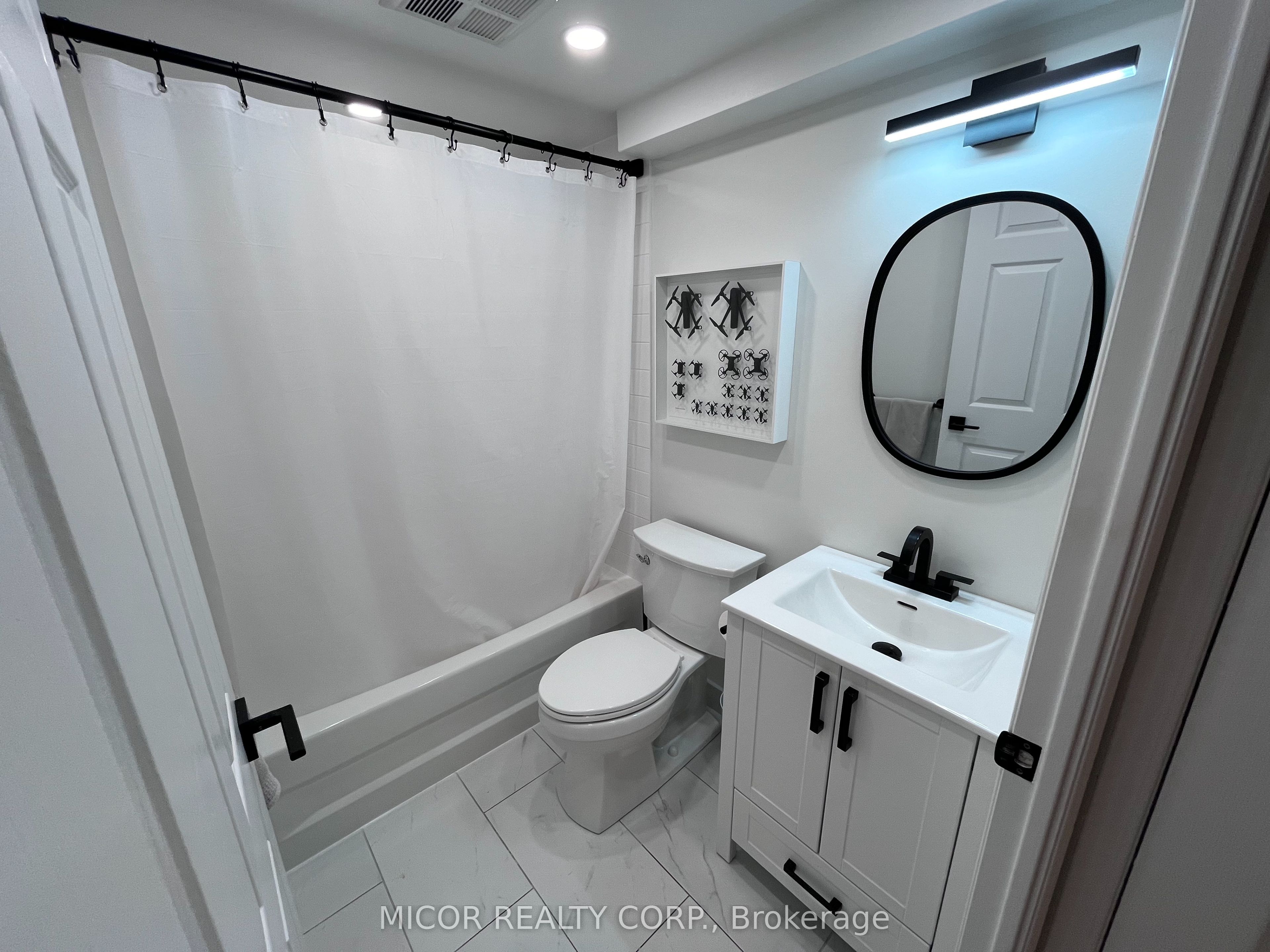190 Manitoba Street, #1002