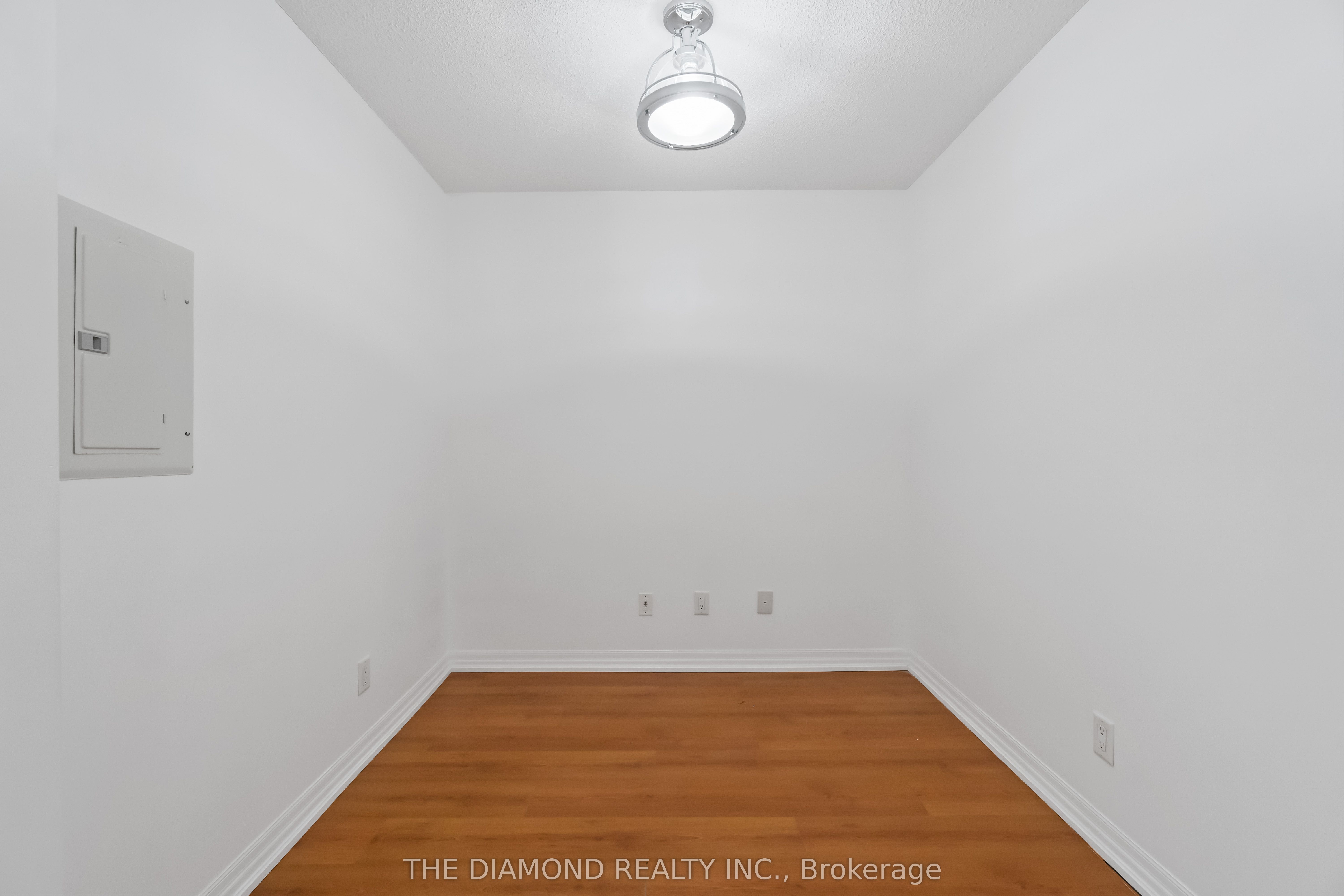 1403 Royal York Road, #615