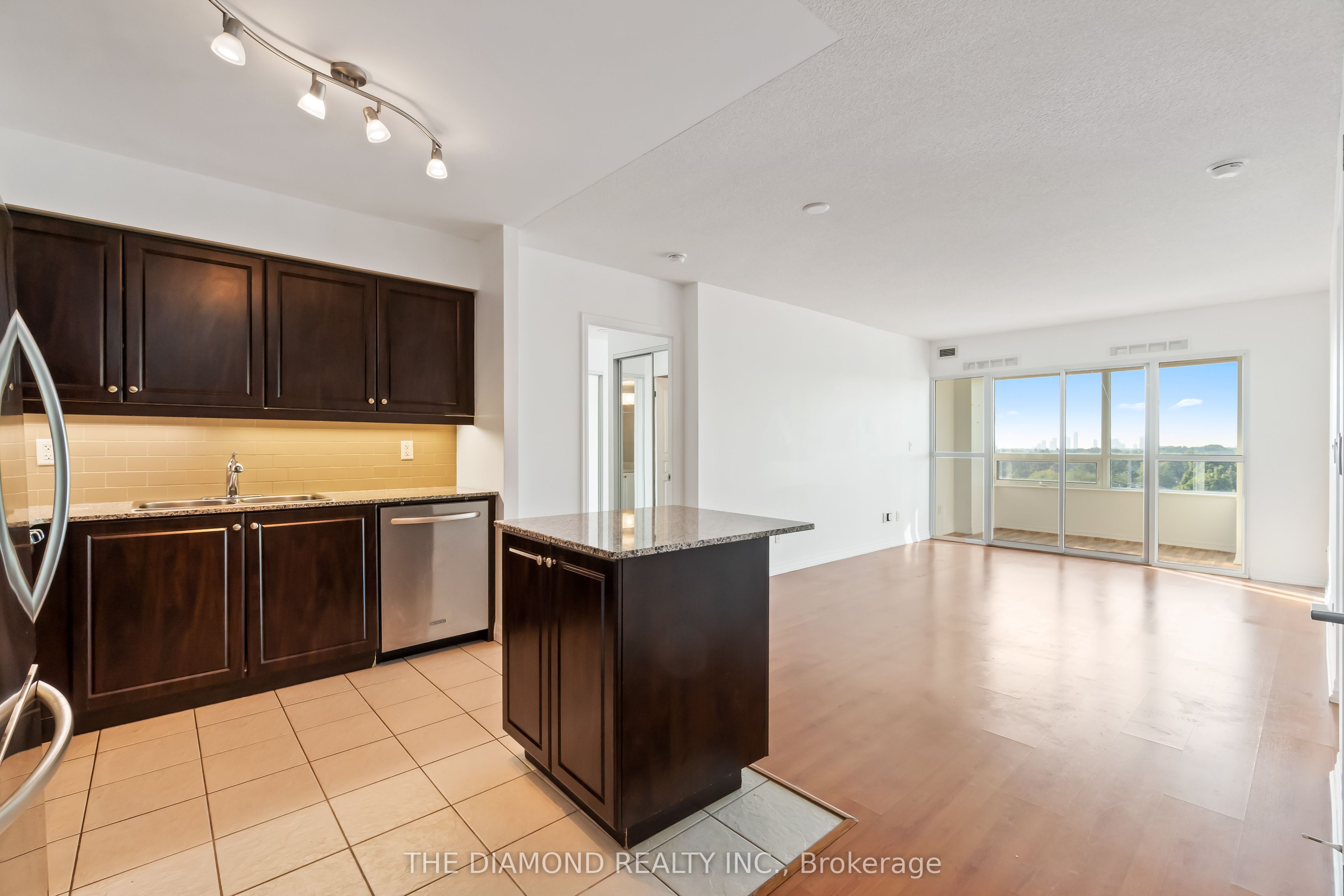 1403 Royal York Road, #615