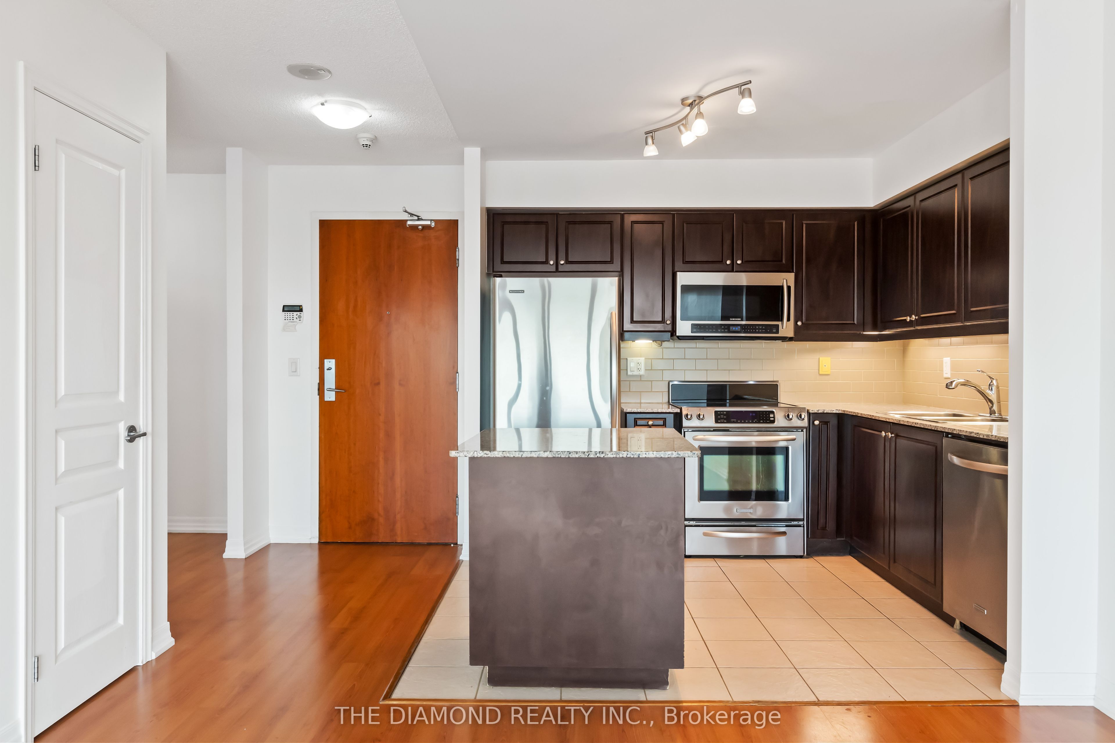 1403 Royal York Road, #615