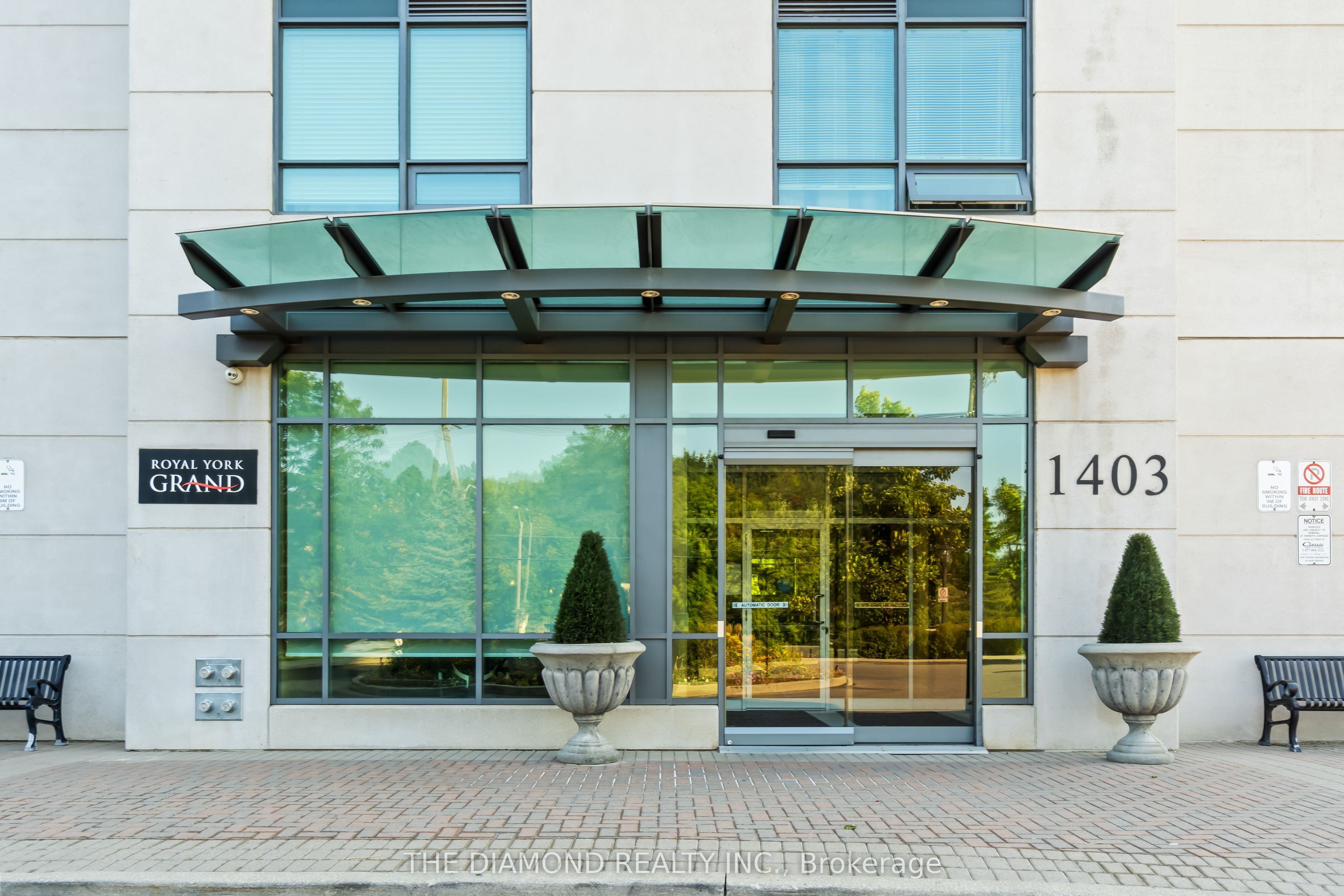 1403 Royal York Road, #615