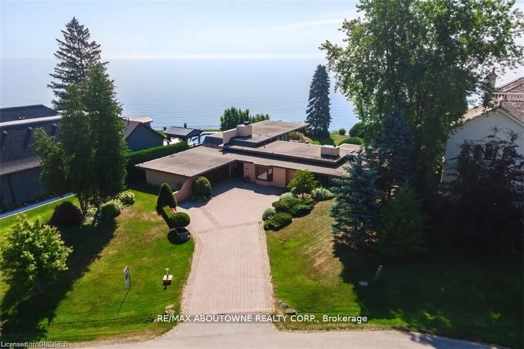 1044 Argyle Drive