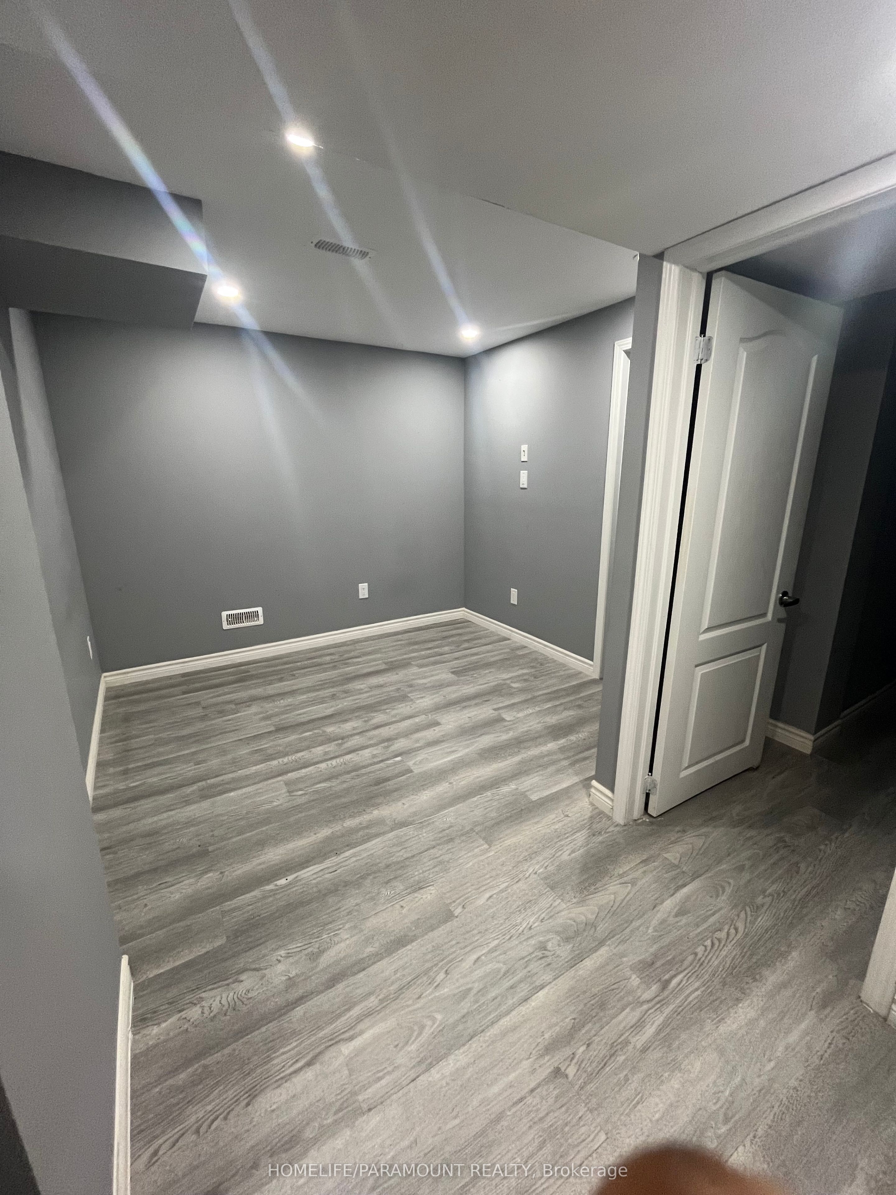 27 Lonestar Crescent