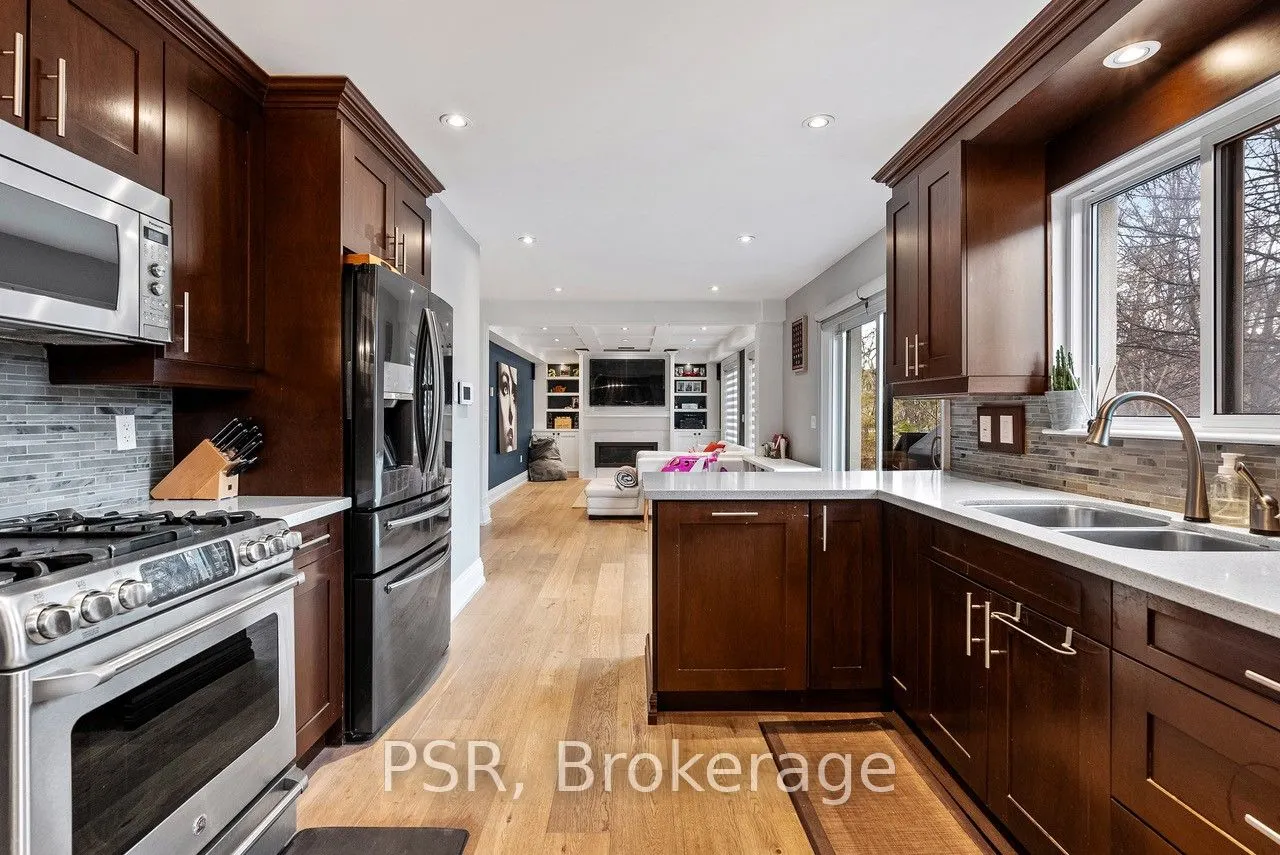 1605 Calverton Court
