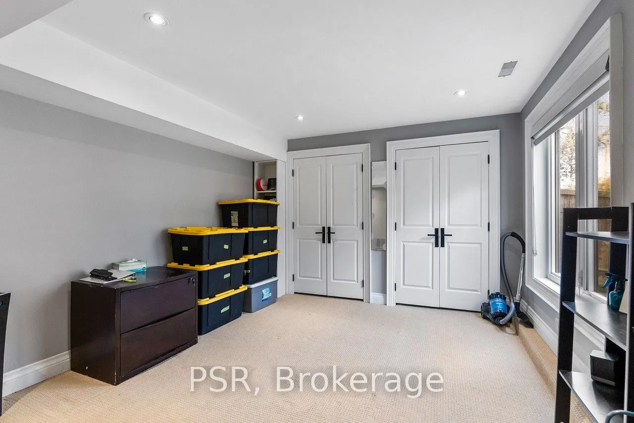 1605 Calverton Court