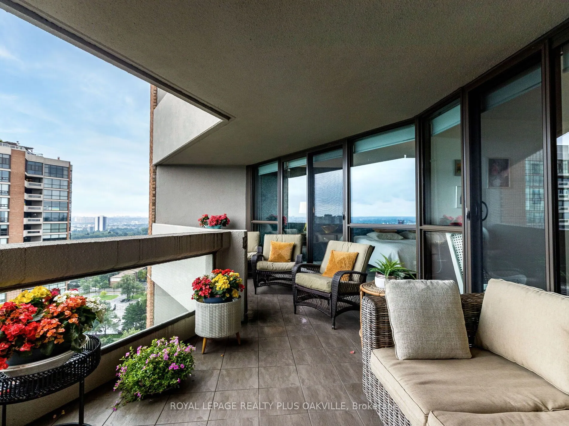 2000 Islington Avenue, #2310