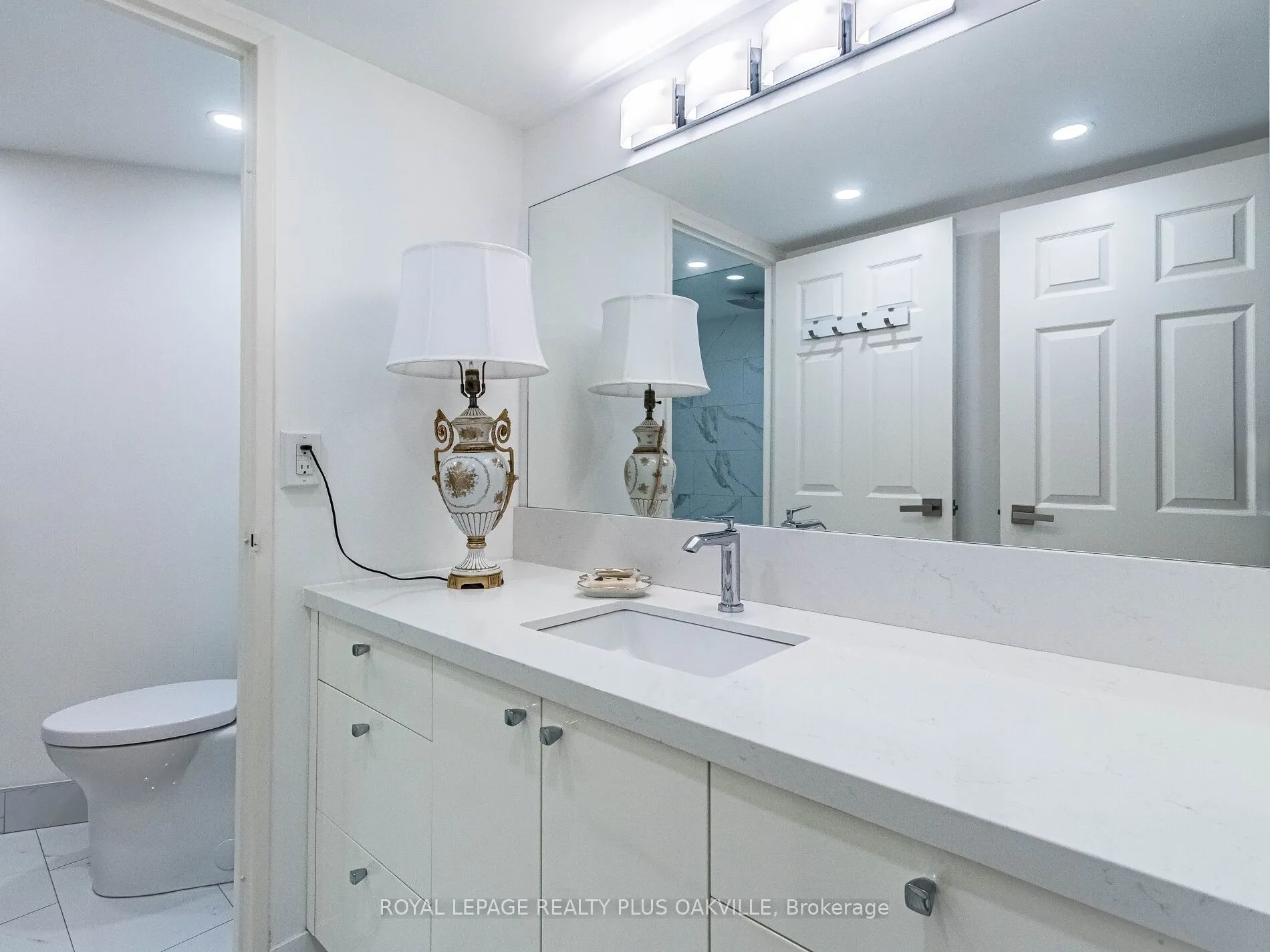 2000 Islington Avenue, #2310