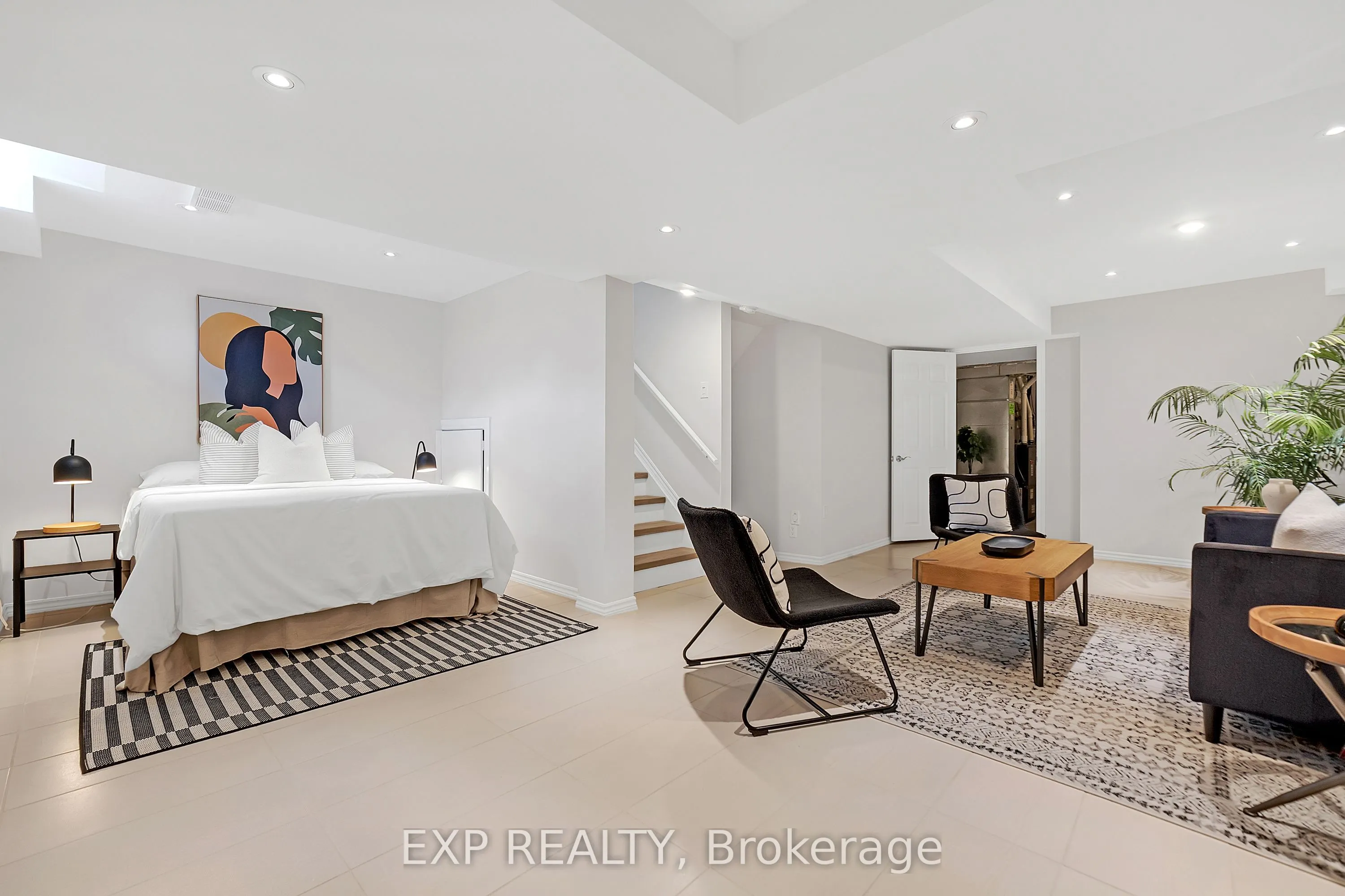183 Featherstone Road