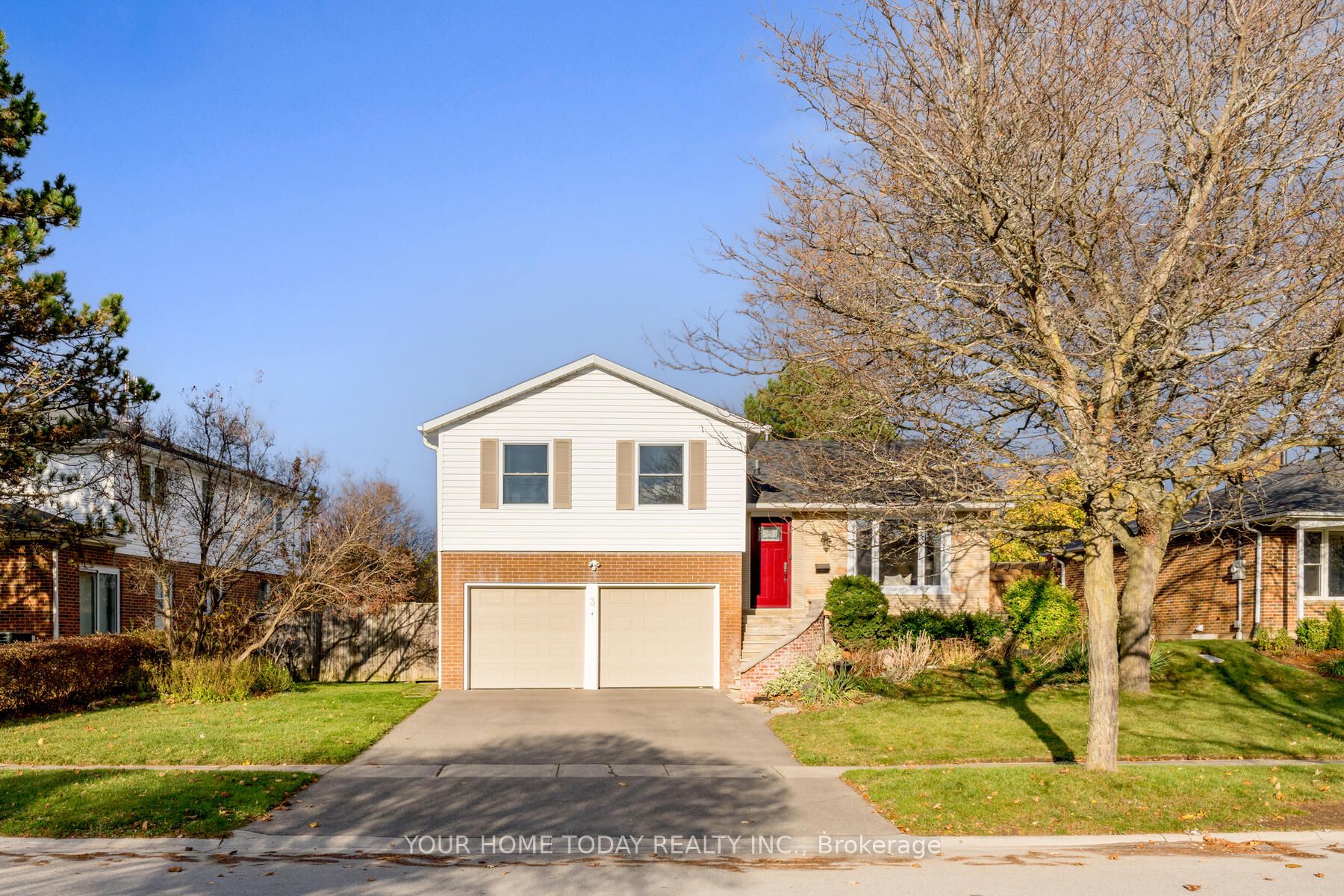 3 Regan Crescent