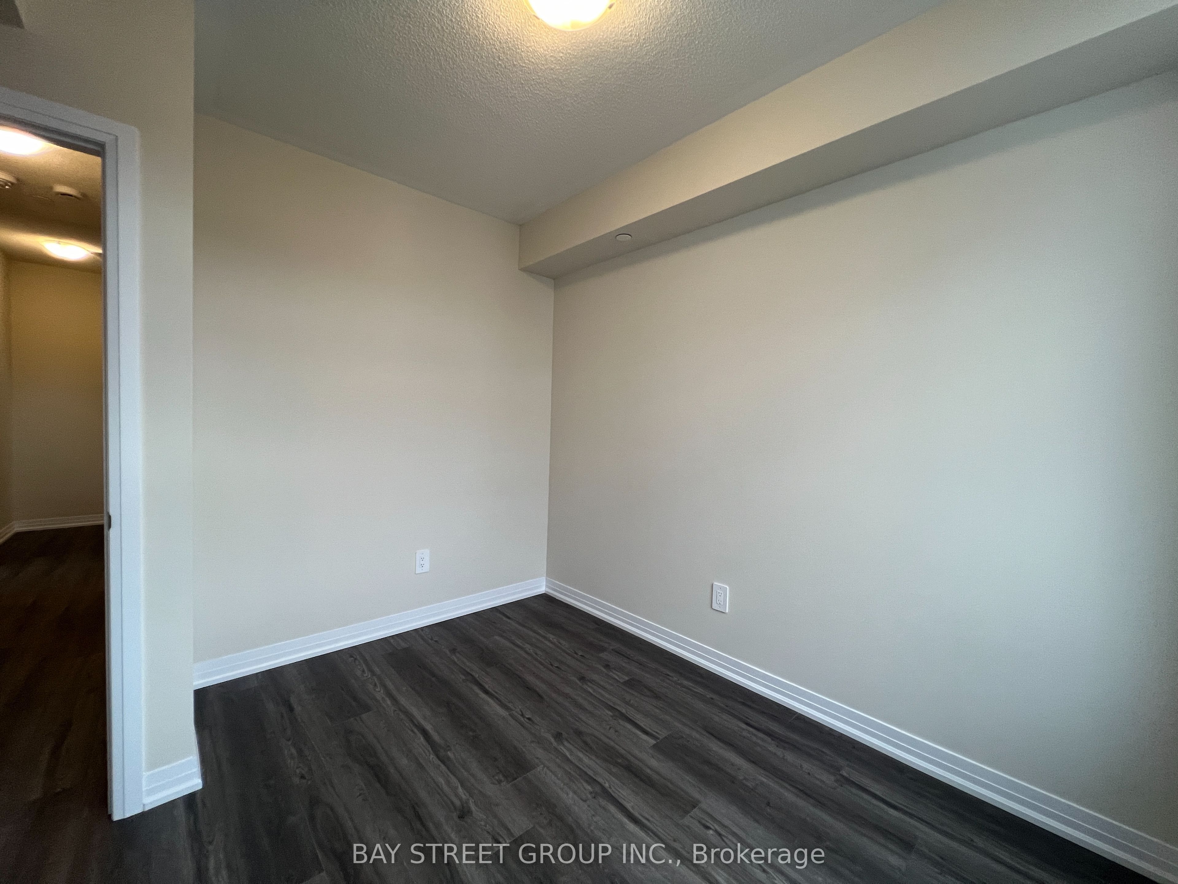 1573 Rose Way #111