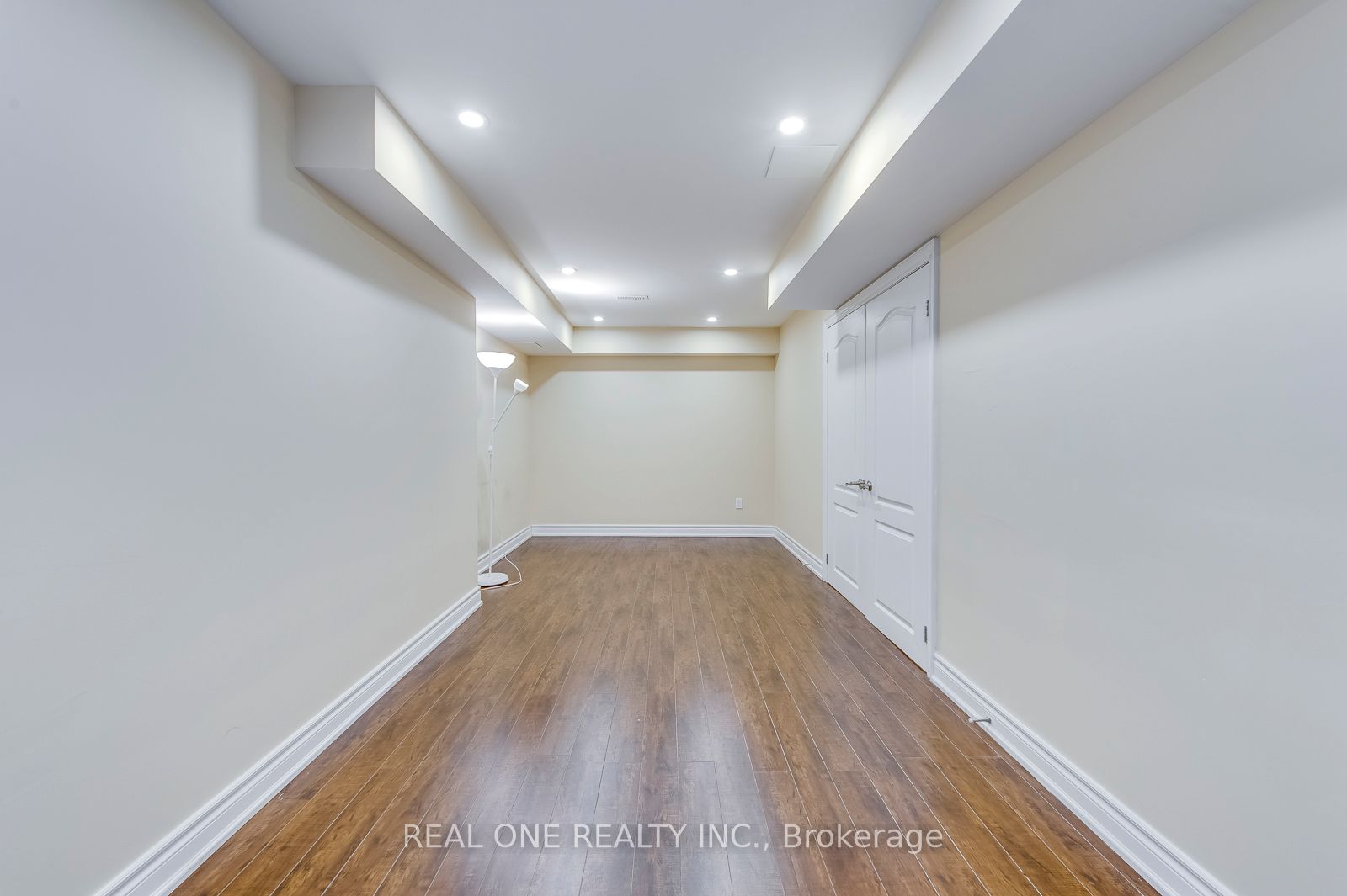 127 Preston Meadow Avenue