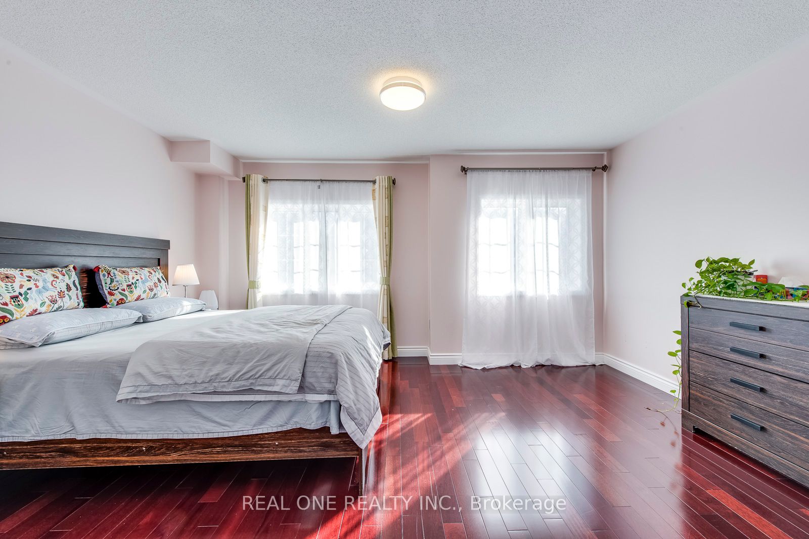 127 Preston Meadow Avenue