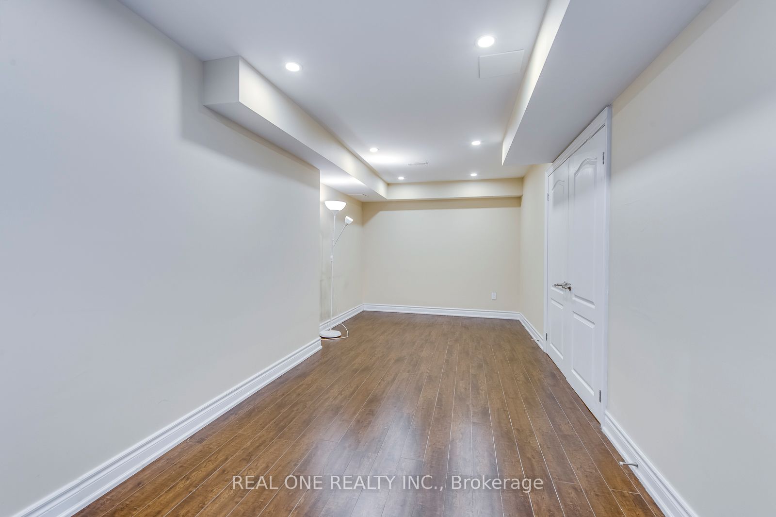 127 Preston Meadow Avenue