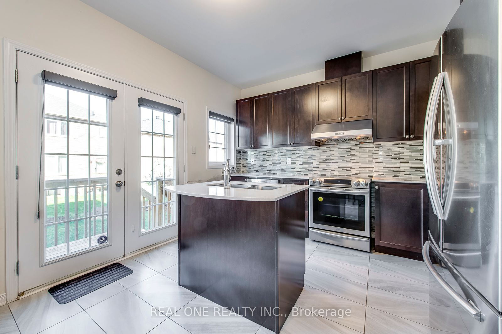 127 Preston Meadow Avenue