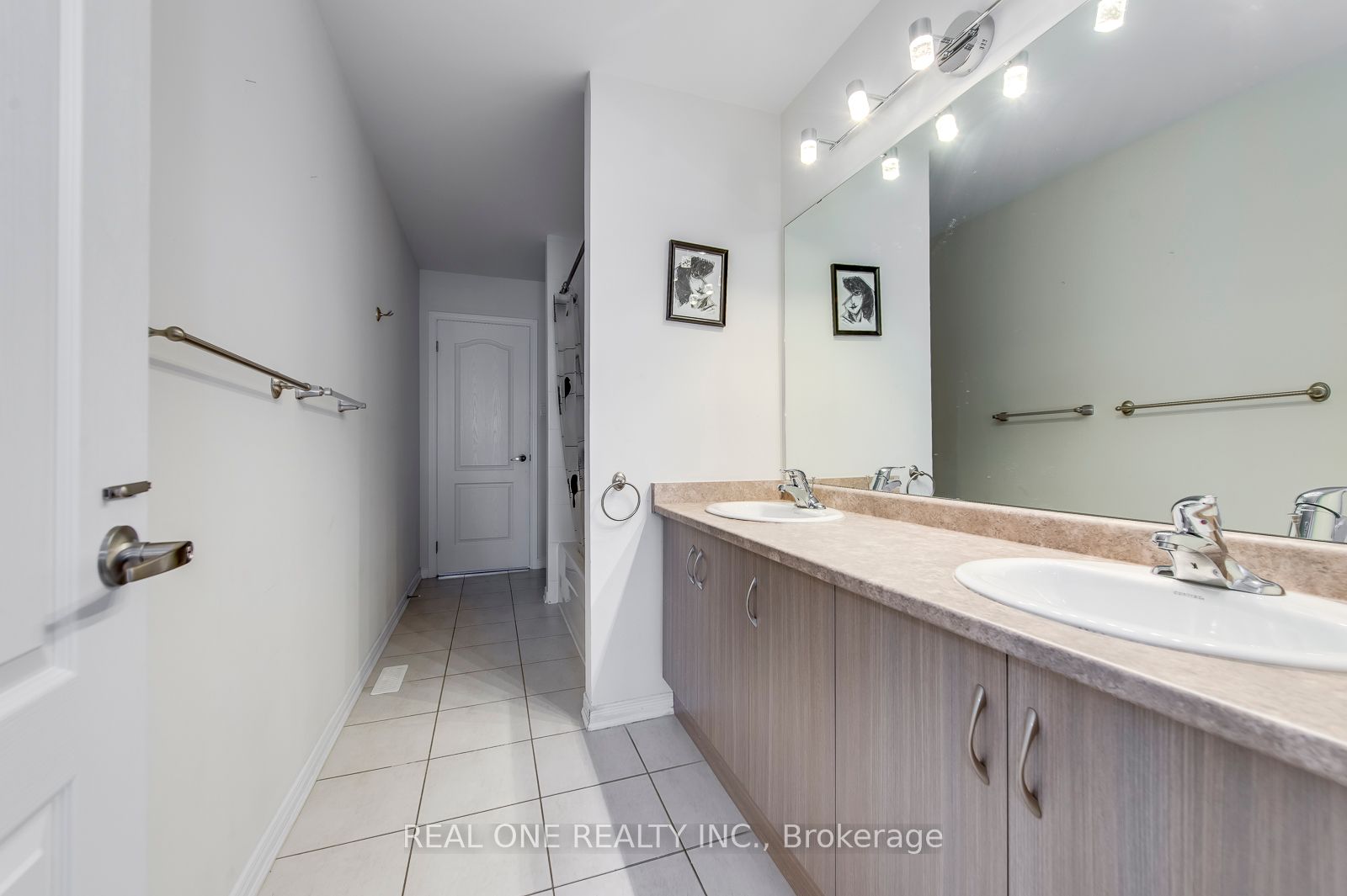 127 Preston Meadow Avenue