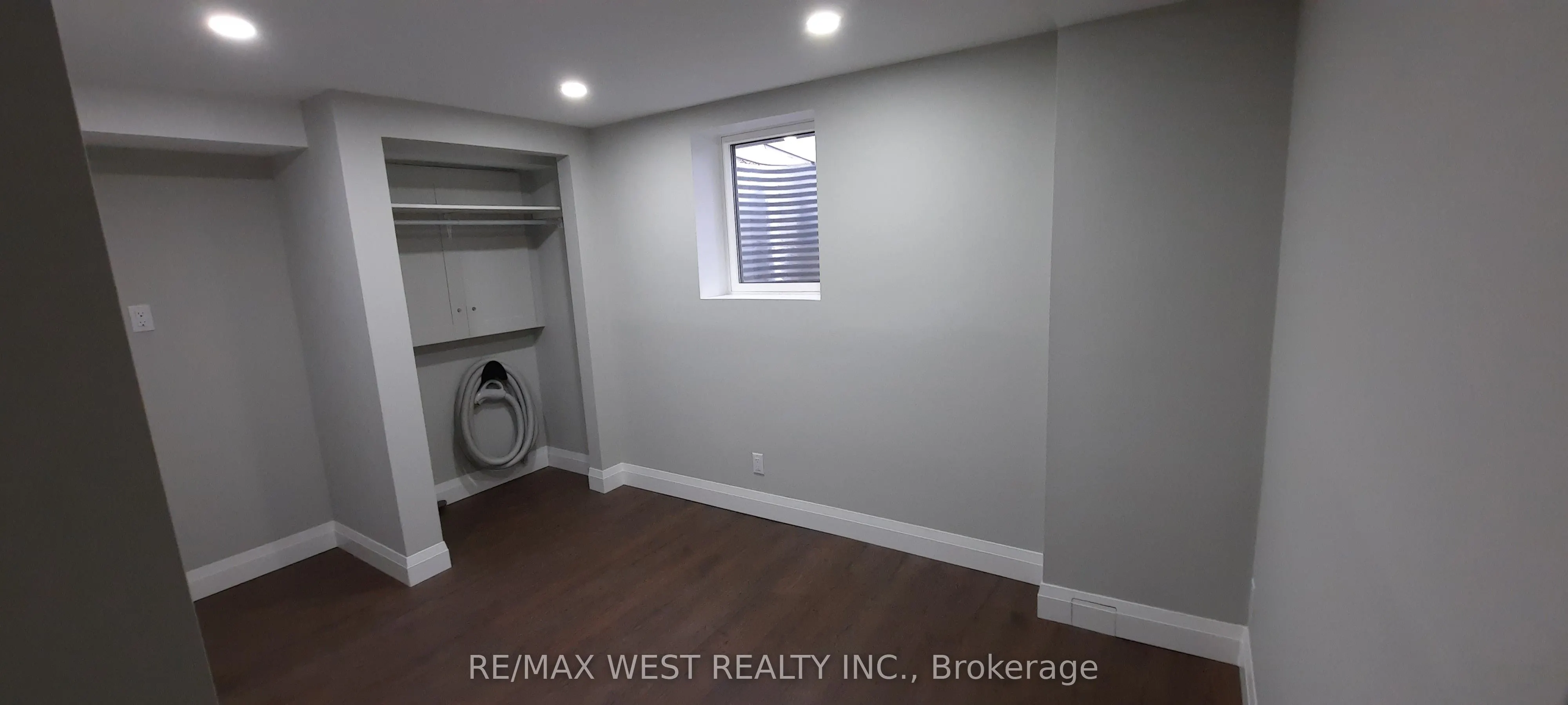 19 Elmbrook Crescent #Lower