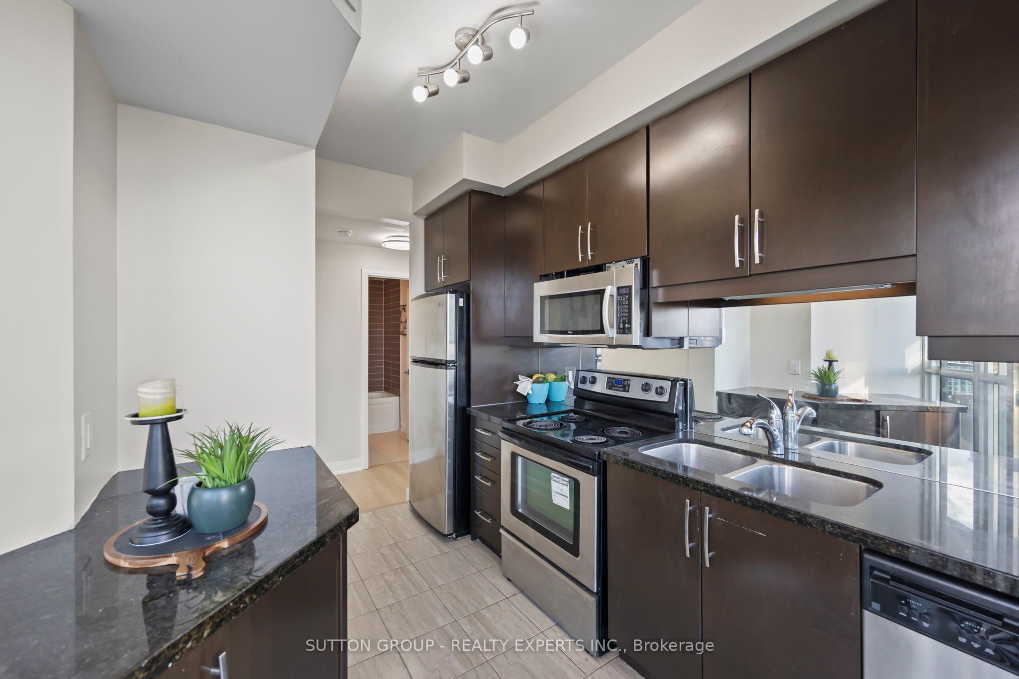 60 Absolute Avenue, #1901