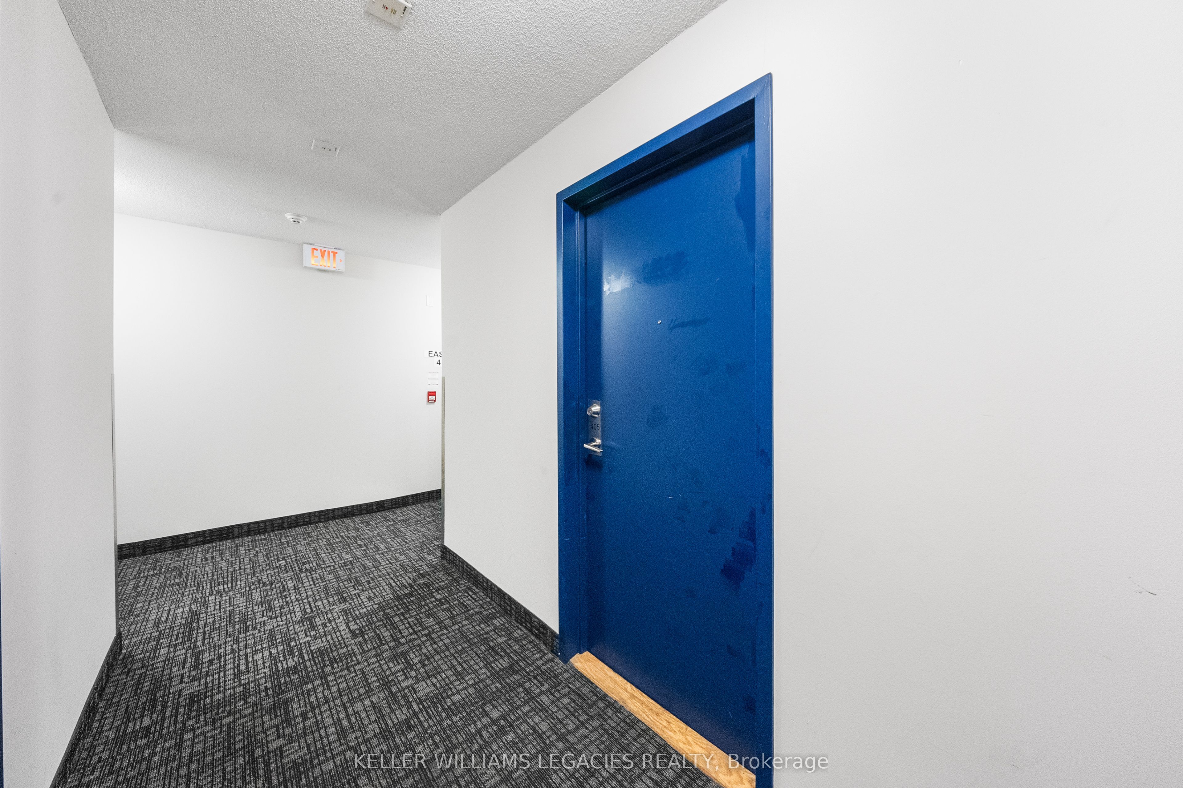 2464 Weston Road, #405