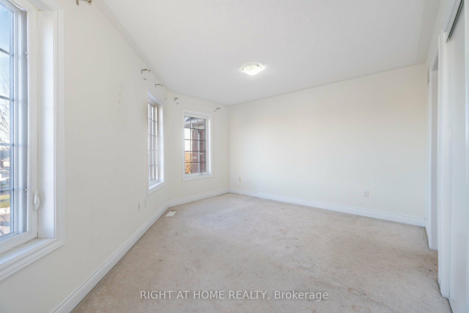 7160 Triumph Lane, #45