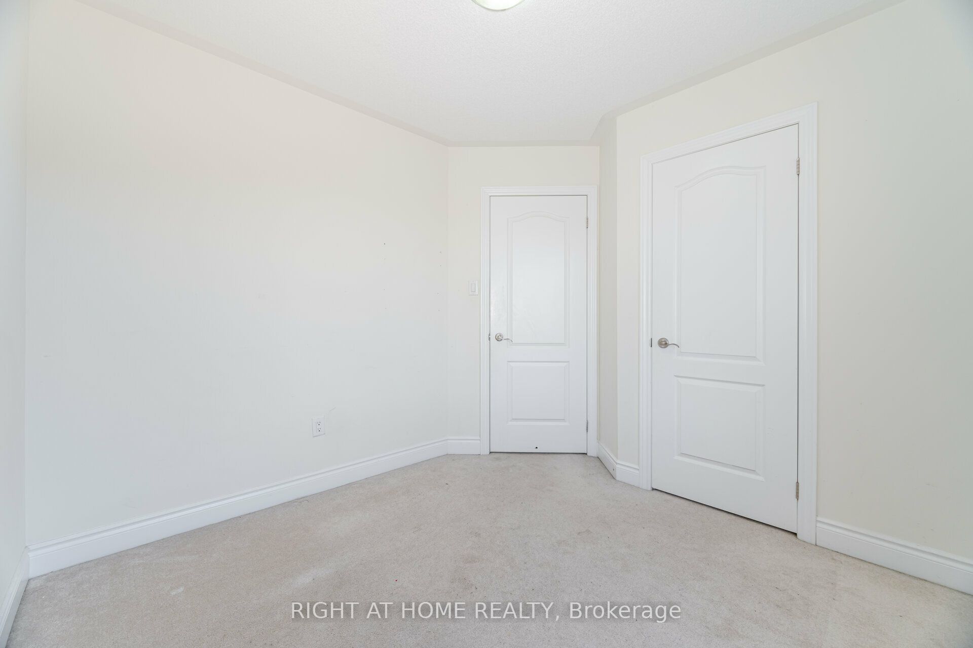7160 Triumph Lane, #45