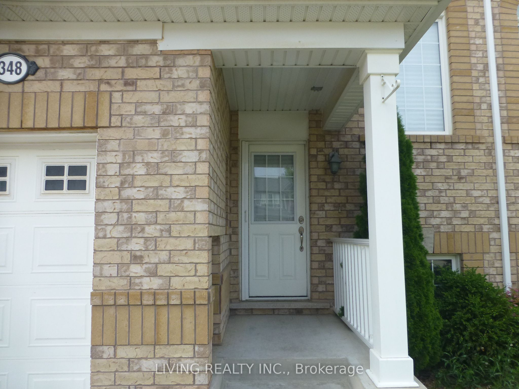 348 Chuchmach Close